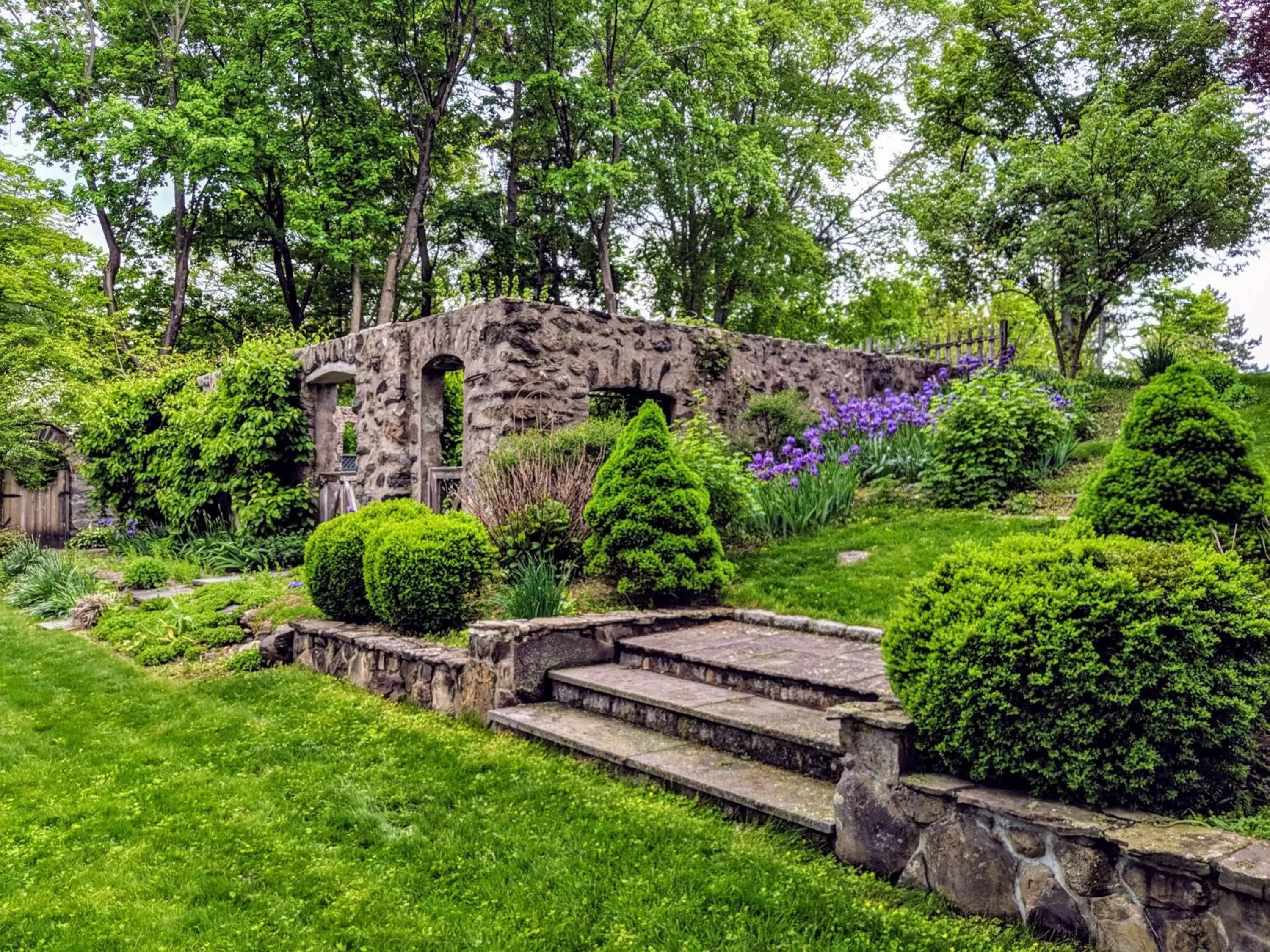 Garden in Stanton House Inn