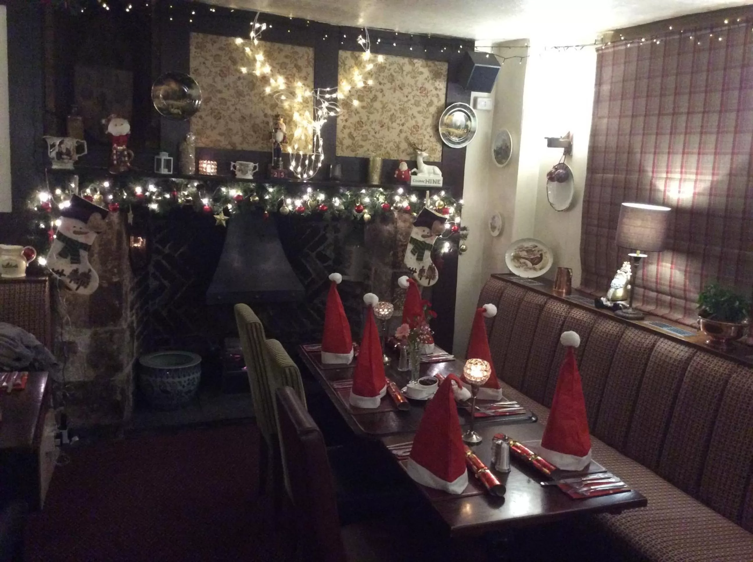 Restaurant/Places to Eat in The Talbot Inn