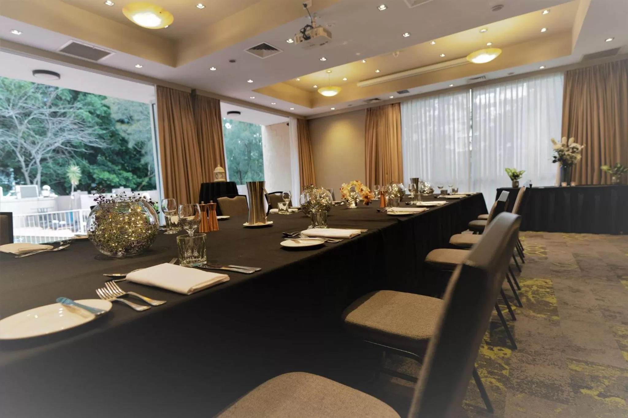 Meeting/conference room in Holiday Inn Parramatta by IHG