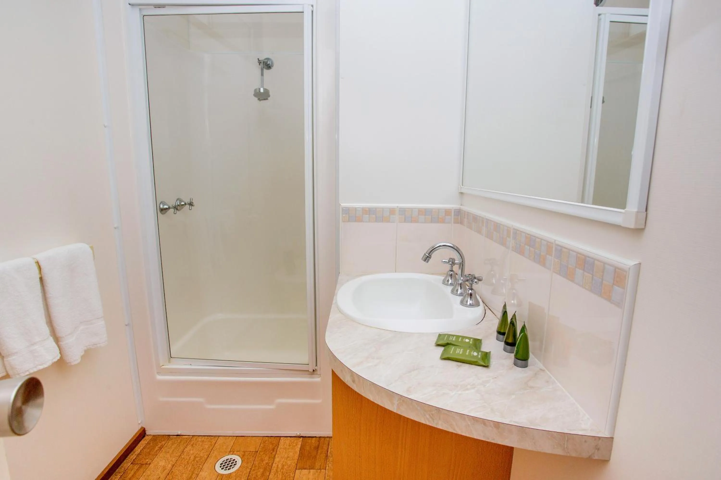 Bathroom in Discovery Parks - Geelong