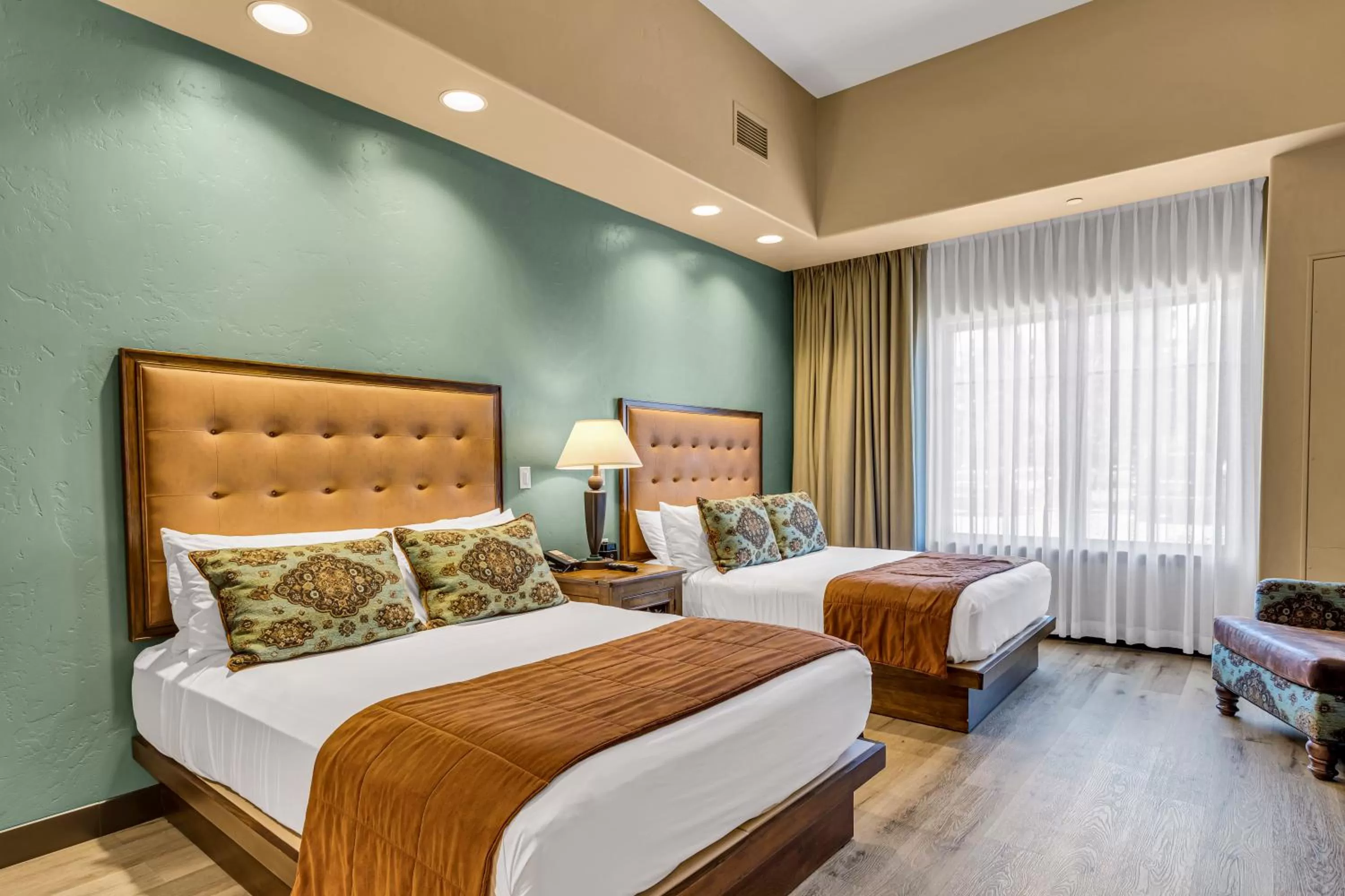 Bed in The Murieta Inn and Spa