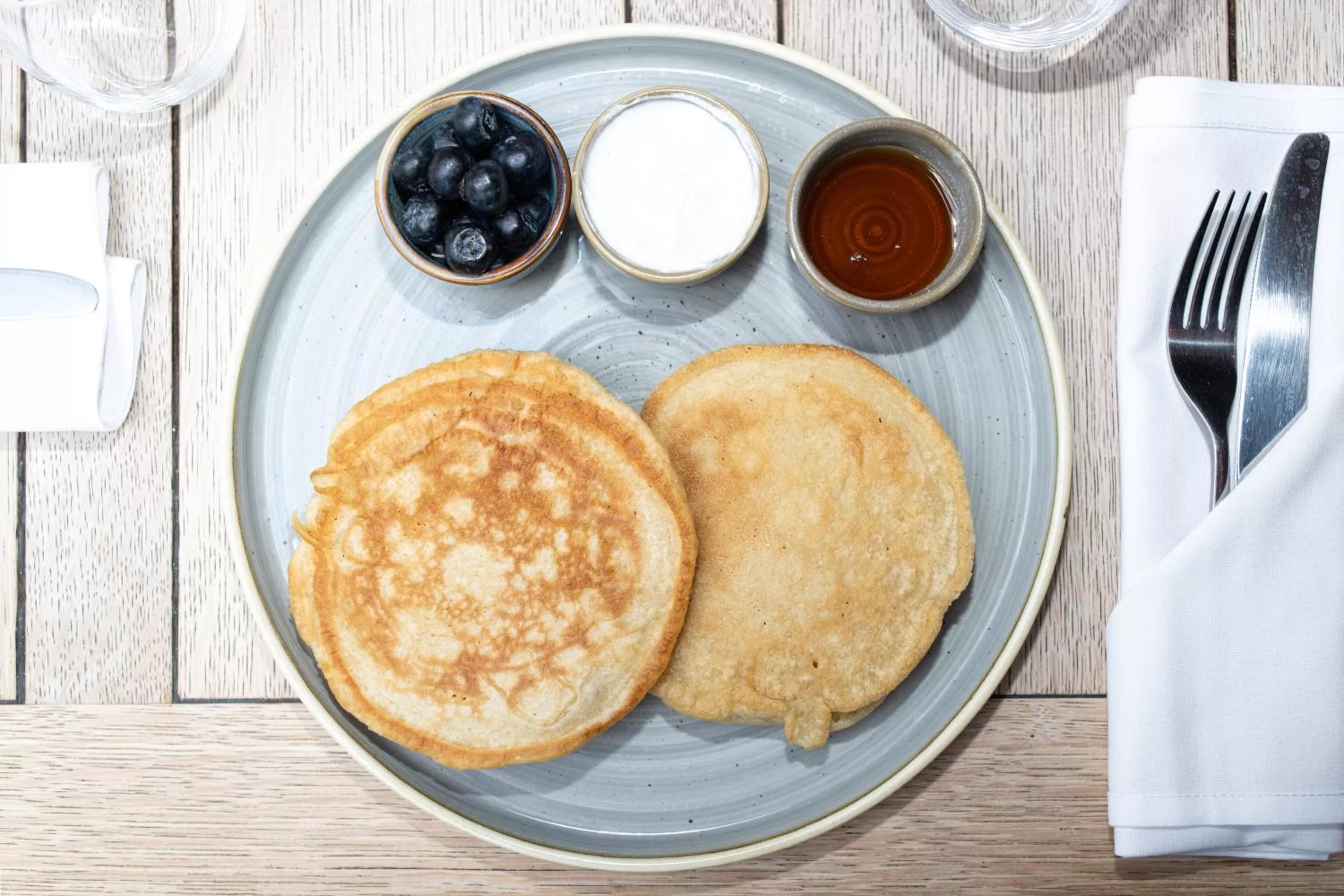 Restaurant/places to eat in Kew Gardens Hotel