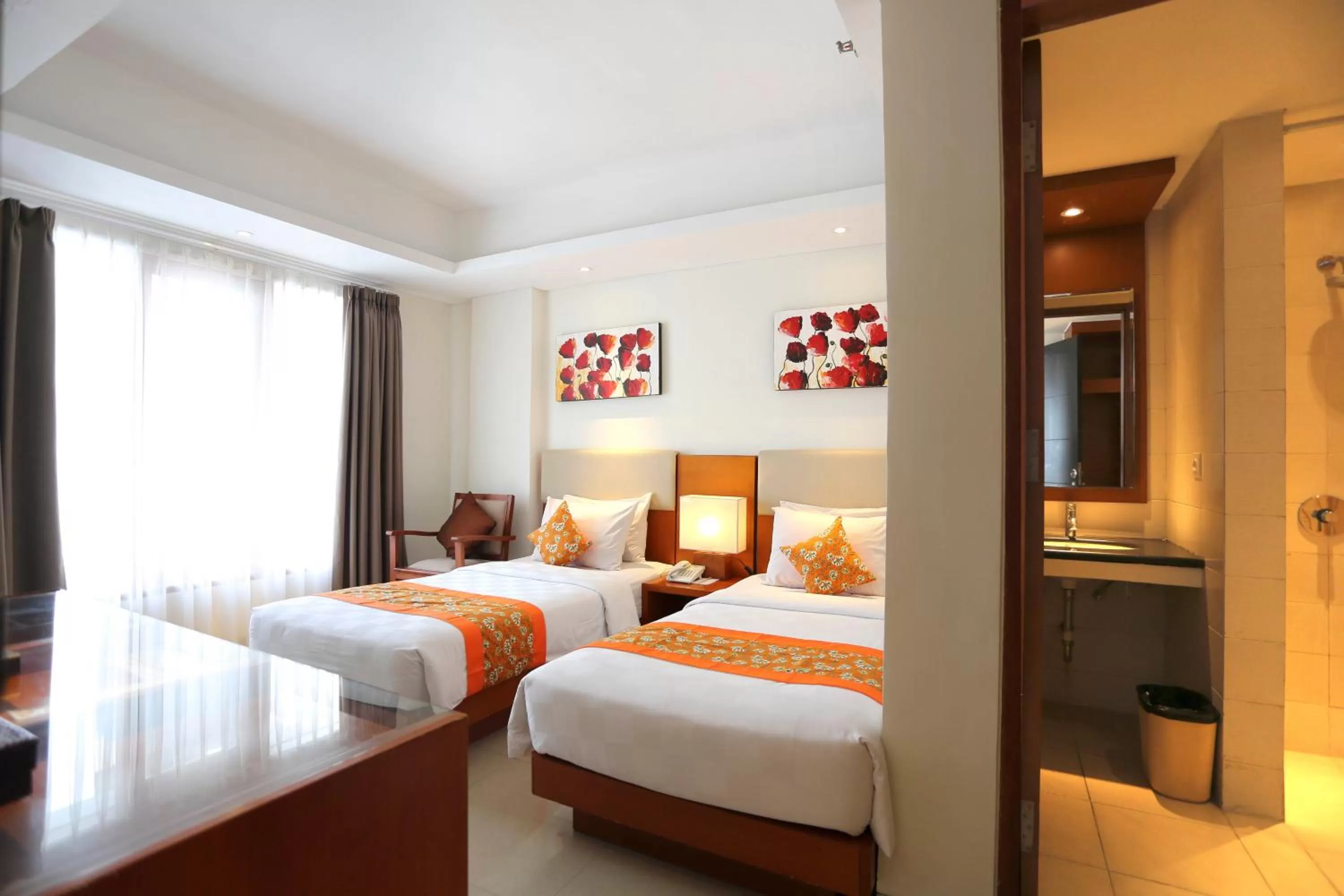 Bedroom, Bed in The Sun Hotel & Spa Legian