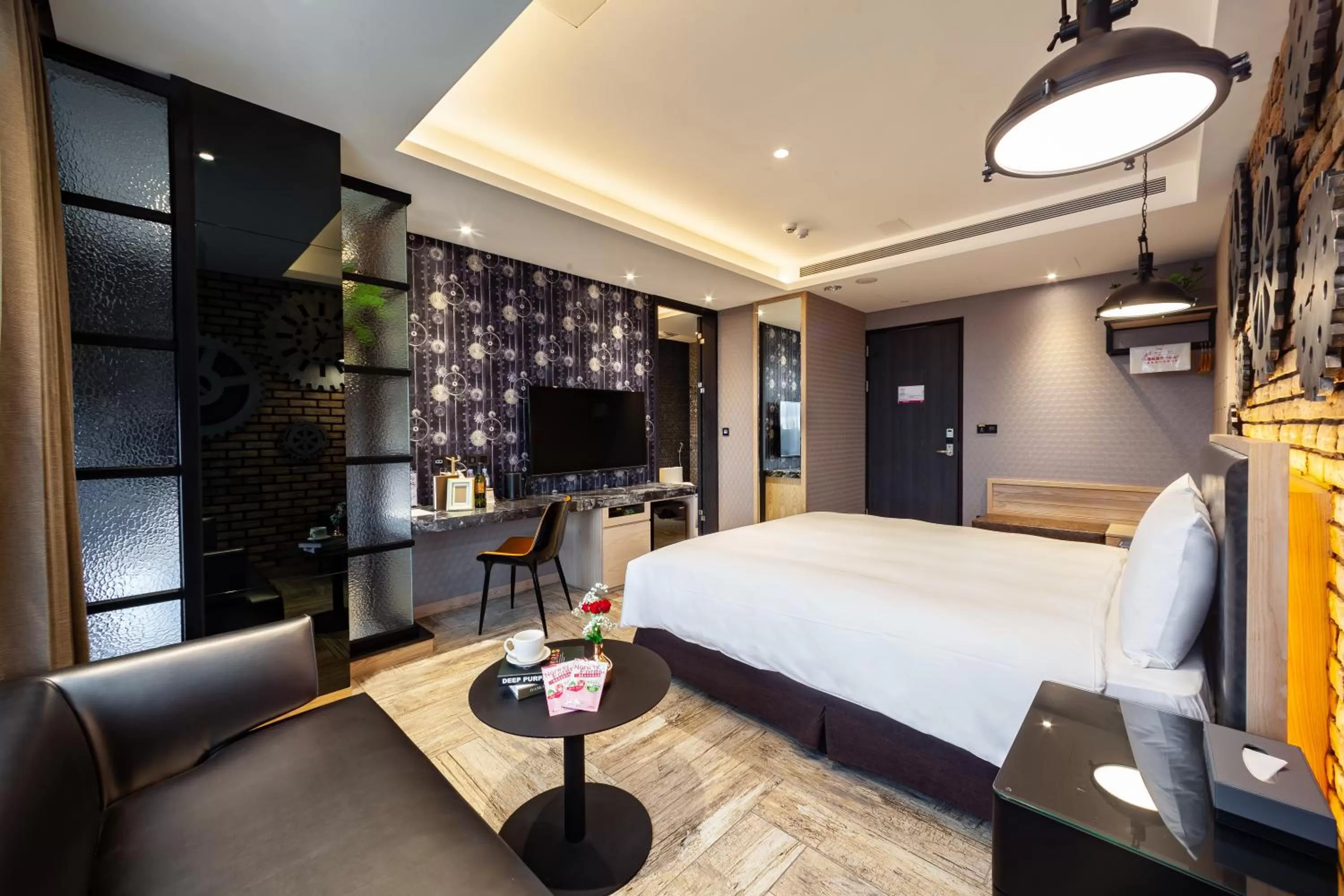 Photo of the whole room, Bed in Norway Forest Motel - Wen Chuang Branch