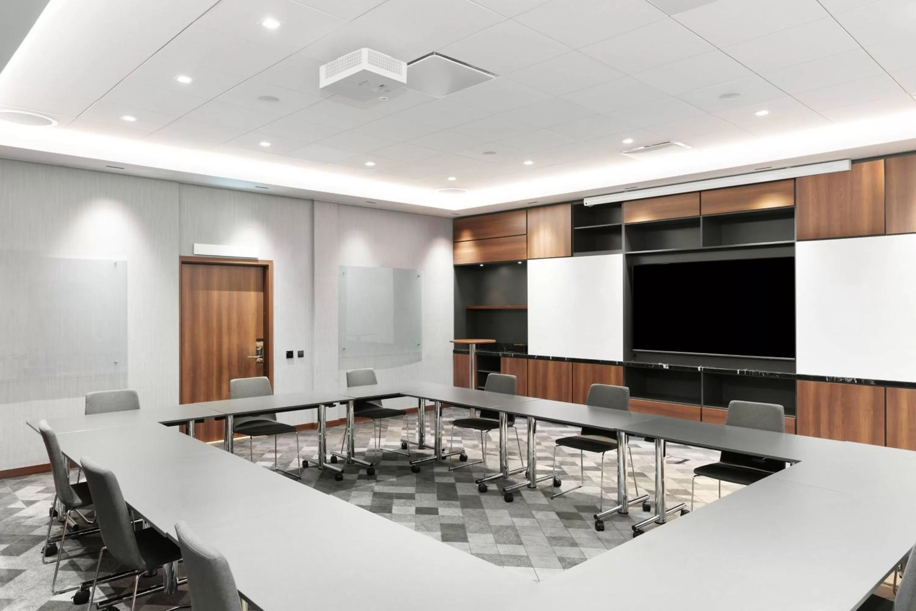 Meeting/conference room in AC Hotel by Marriott Stockholm Ulriksdal