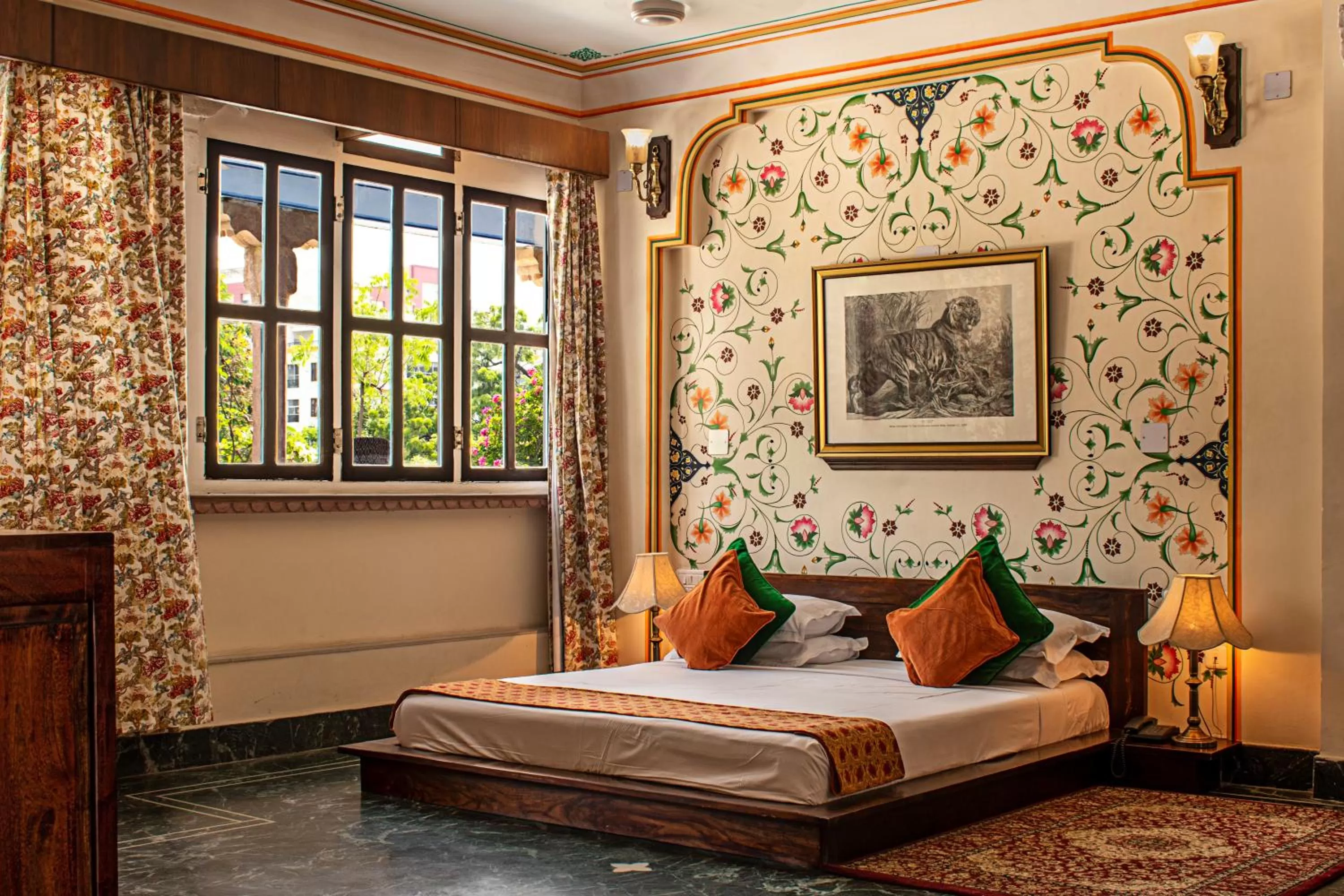 Bed in Diggi Palace - A City Center Hidden Heritage Gem