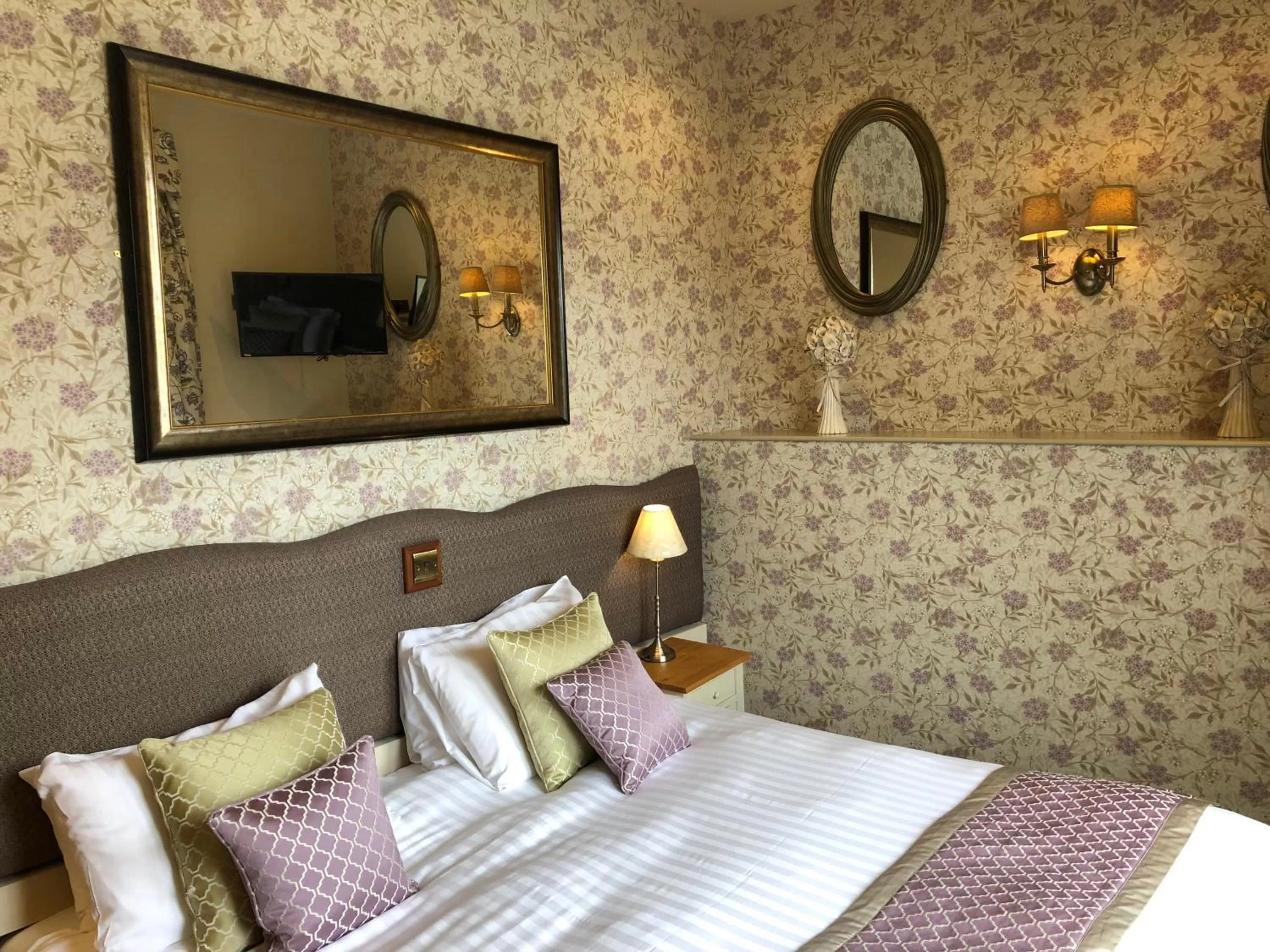 Bedroom, Bed in The Devonshire Grassington