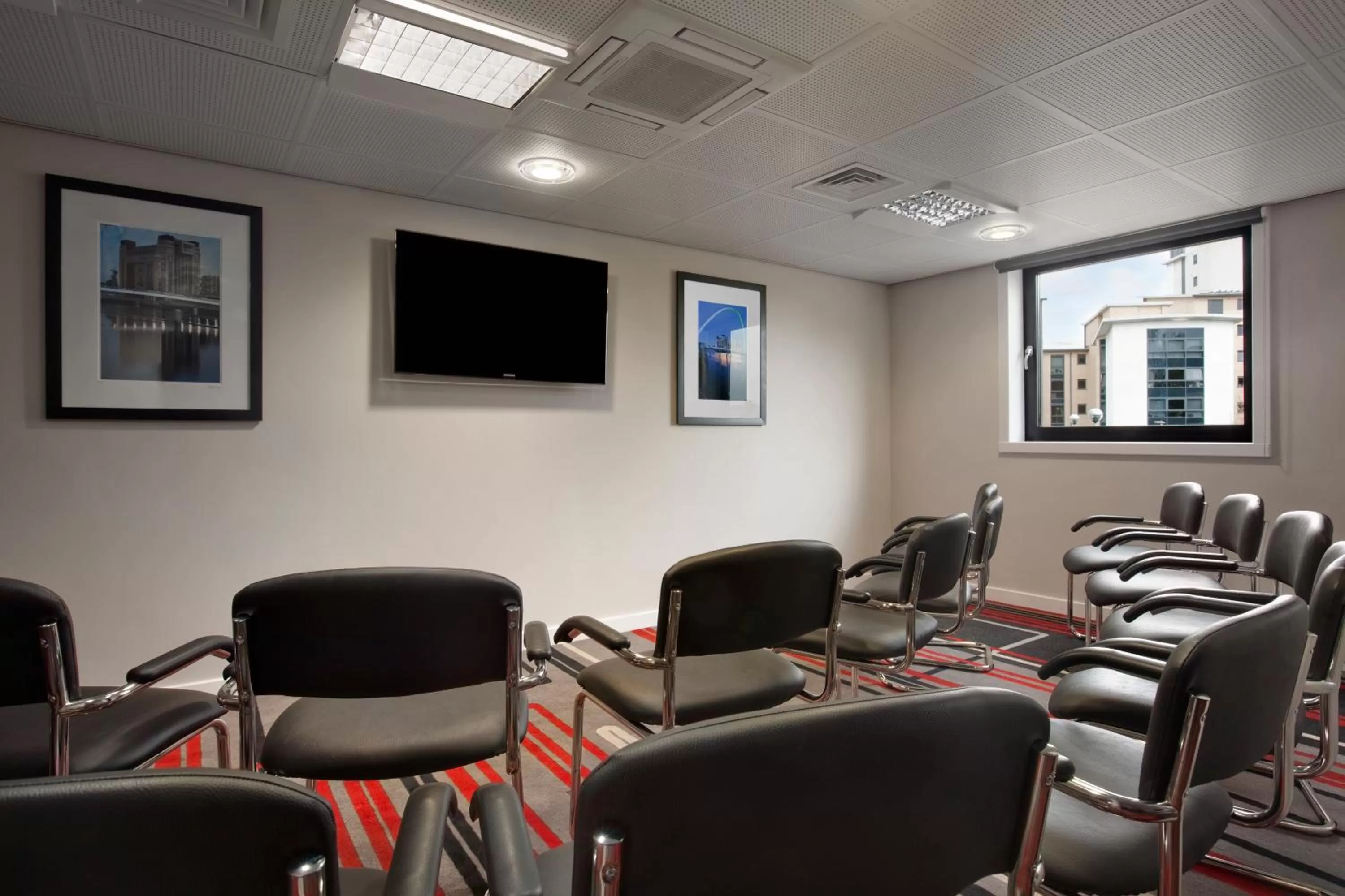 Business facilities in Ramada Encore Newcastle-Gateshead