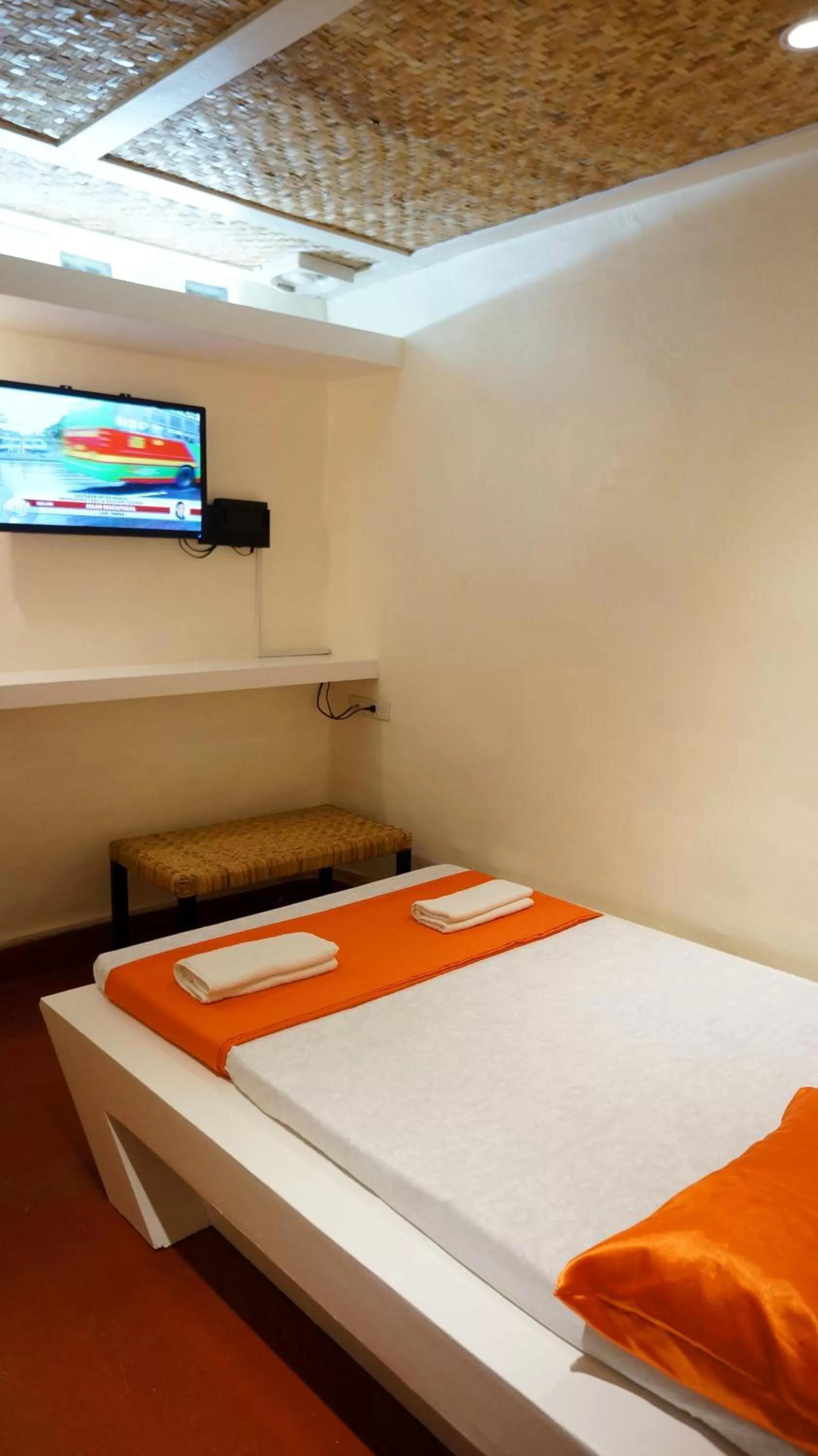 Bed in Orange Mangrove Pension House by SMS Hospitality
