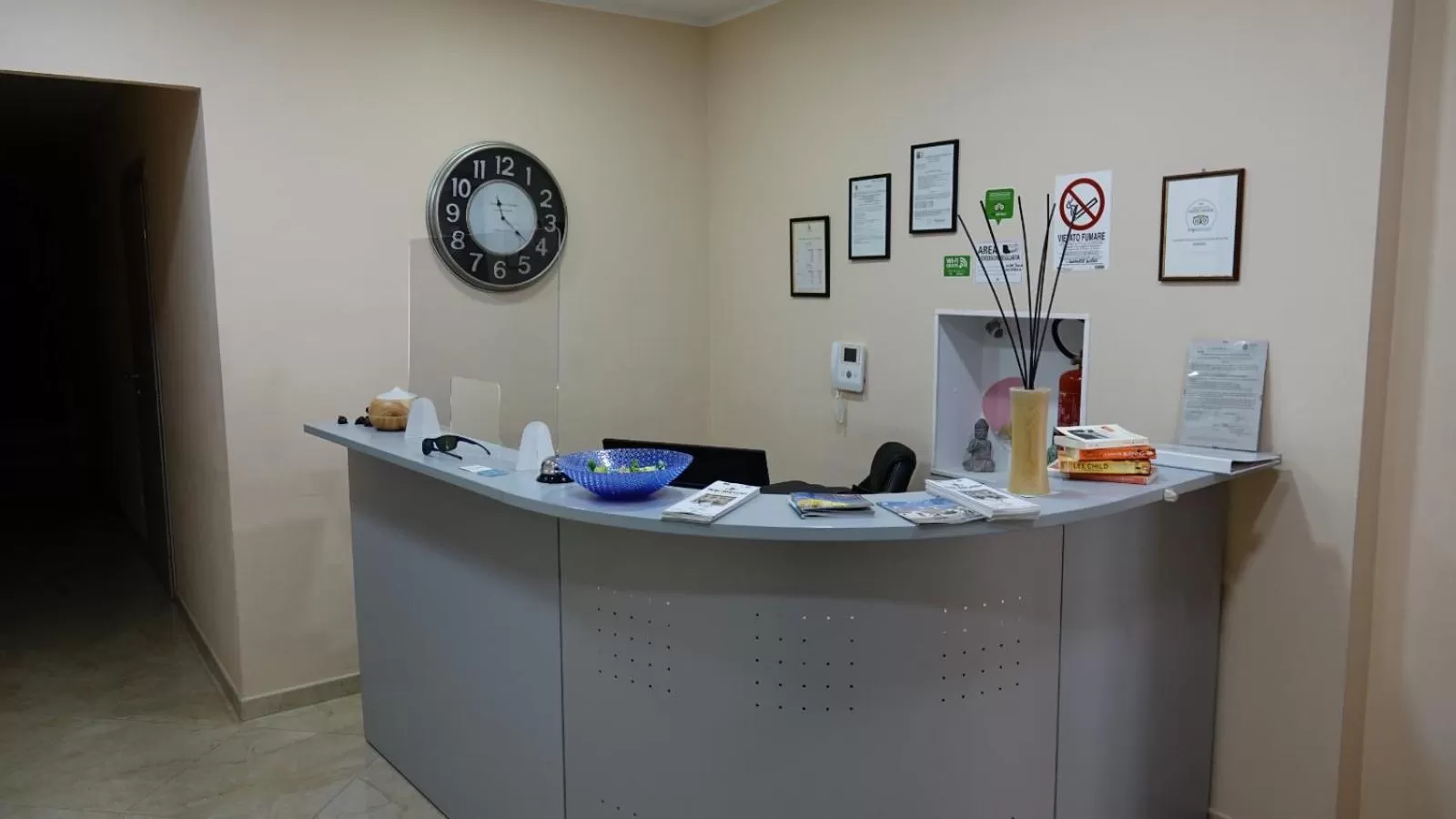 Lobby or reception in Cairoli Exclusive Rooms & Suite