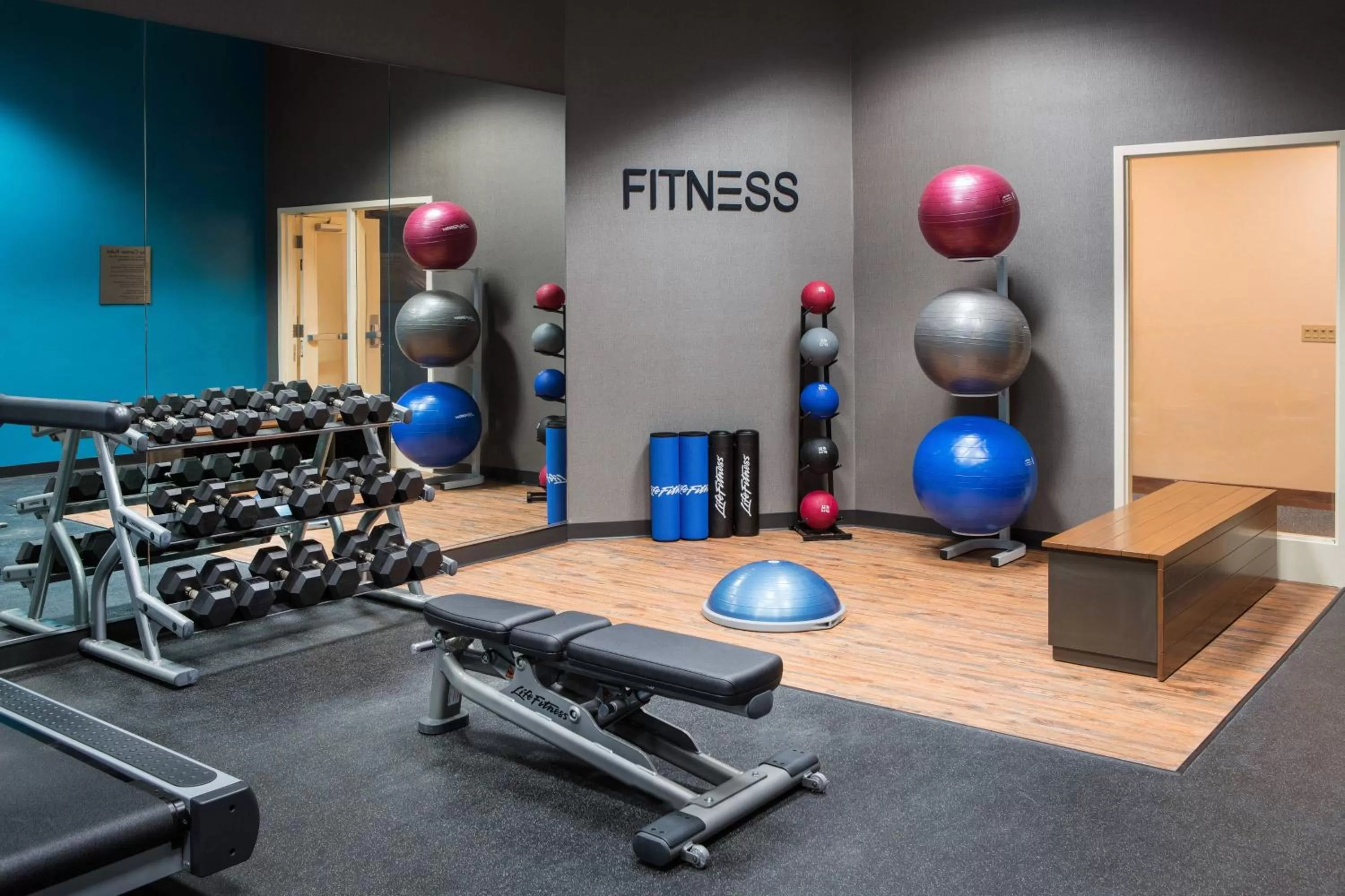 Fitness centre/facilities in Fairfield by Marriott Anaheim Resort