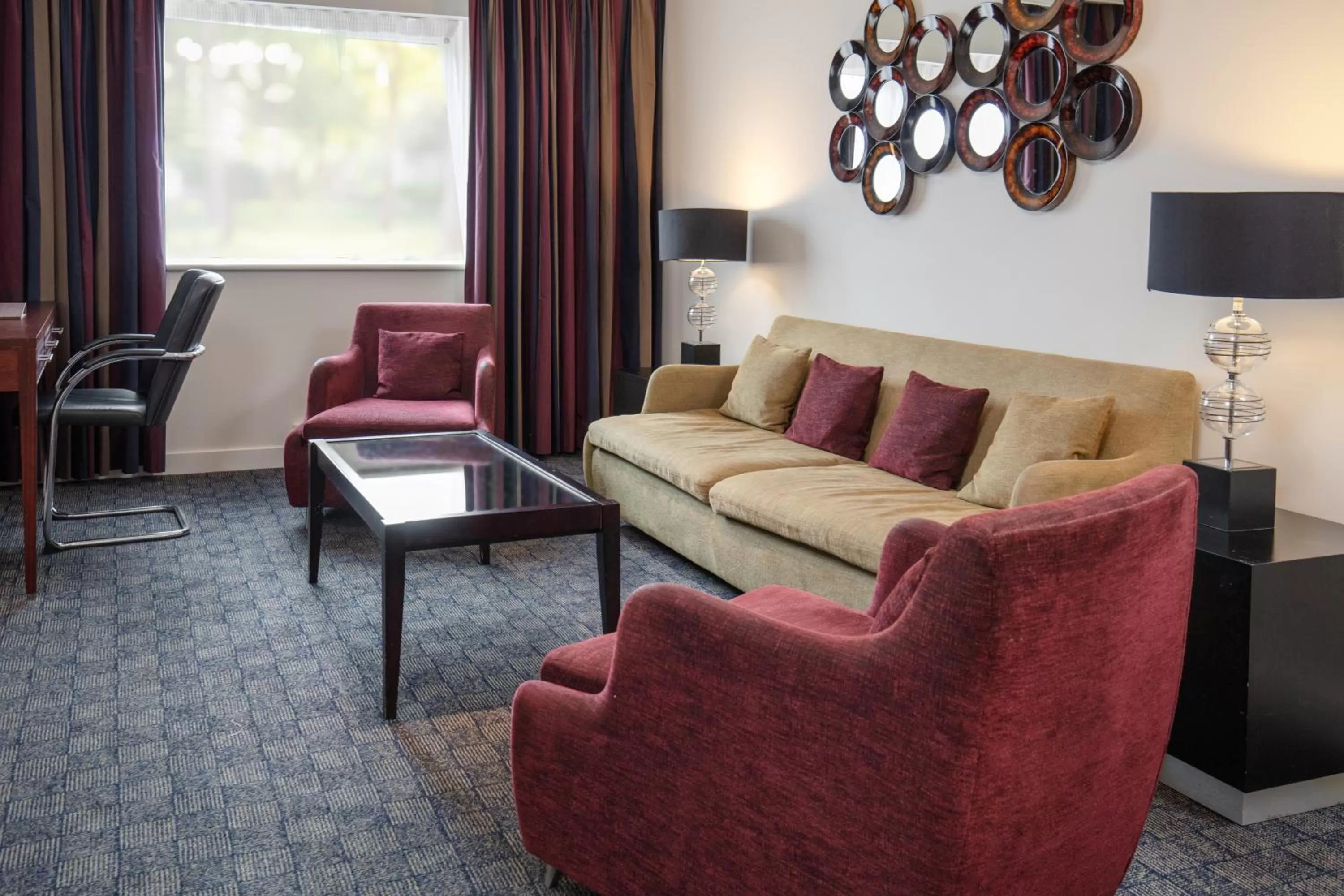 Living room in Forest Pines Hotel, Spa & Golf Resort