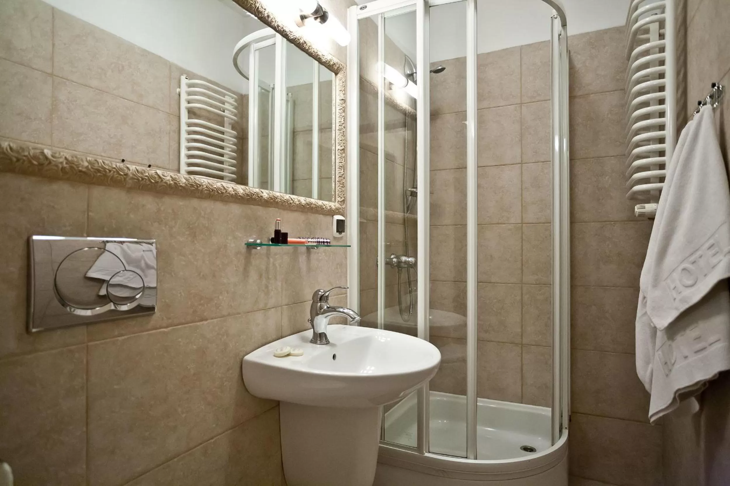Shower in Hotel Kazimierz