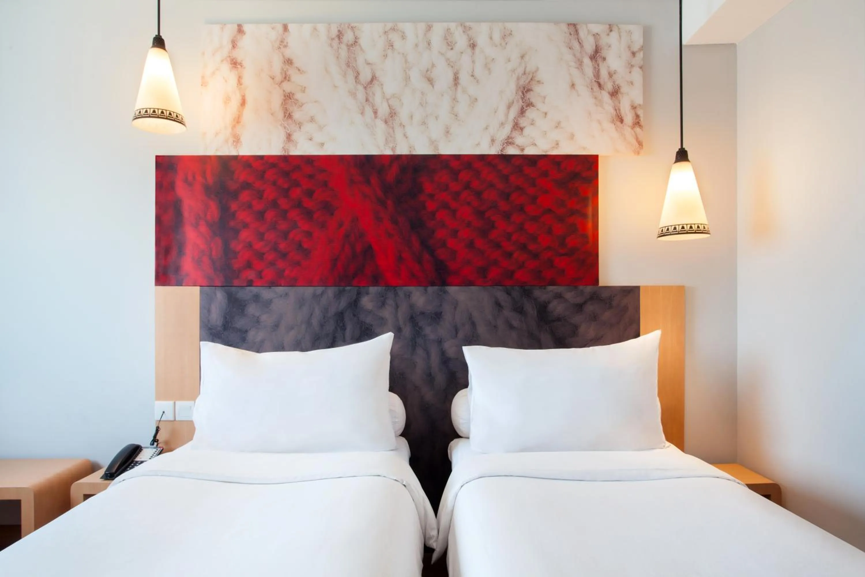 Bed in ibis Yogyakarta Adi Sucipto