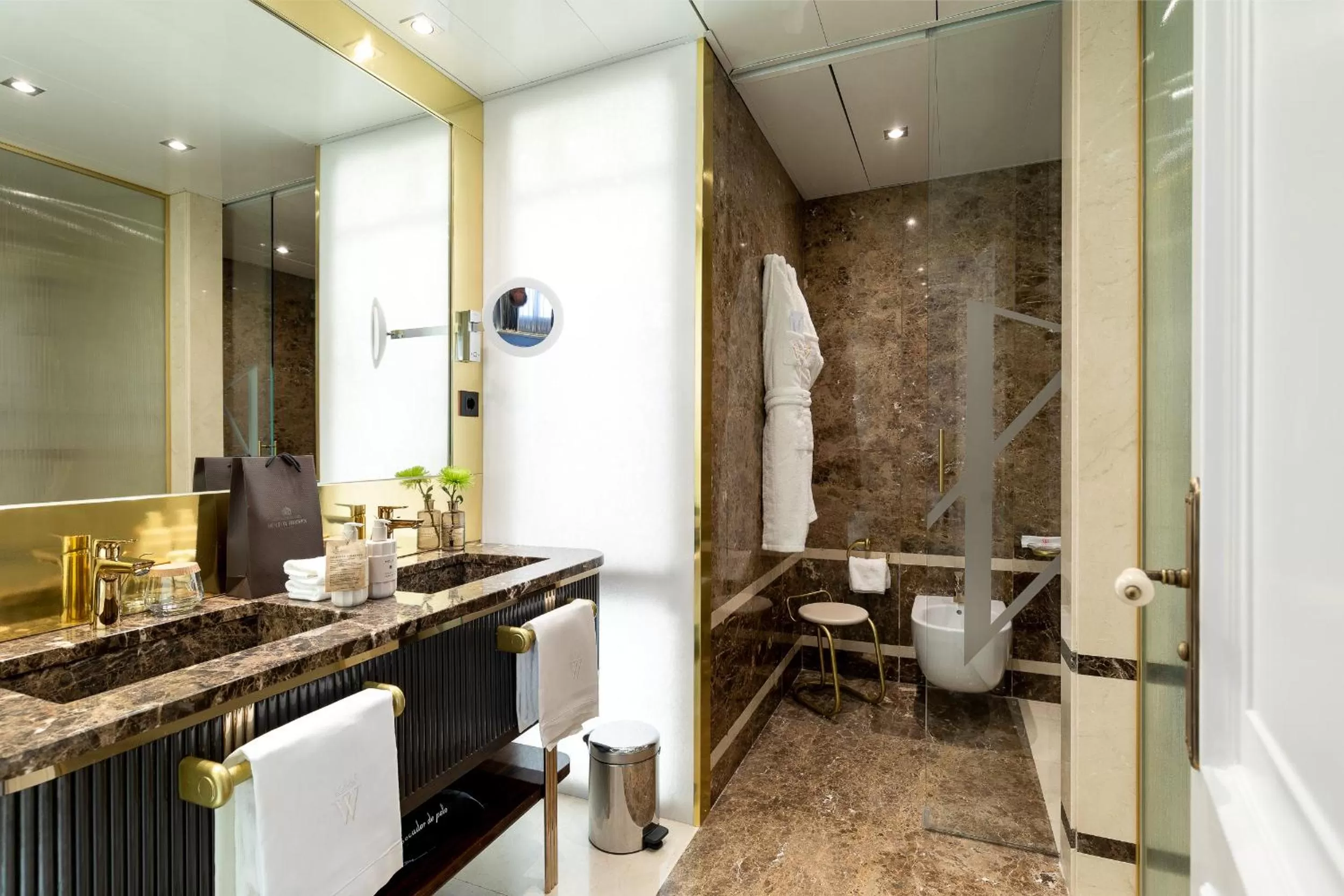 Bathroom in Wellington Hotel & Spa Madrid