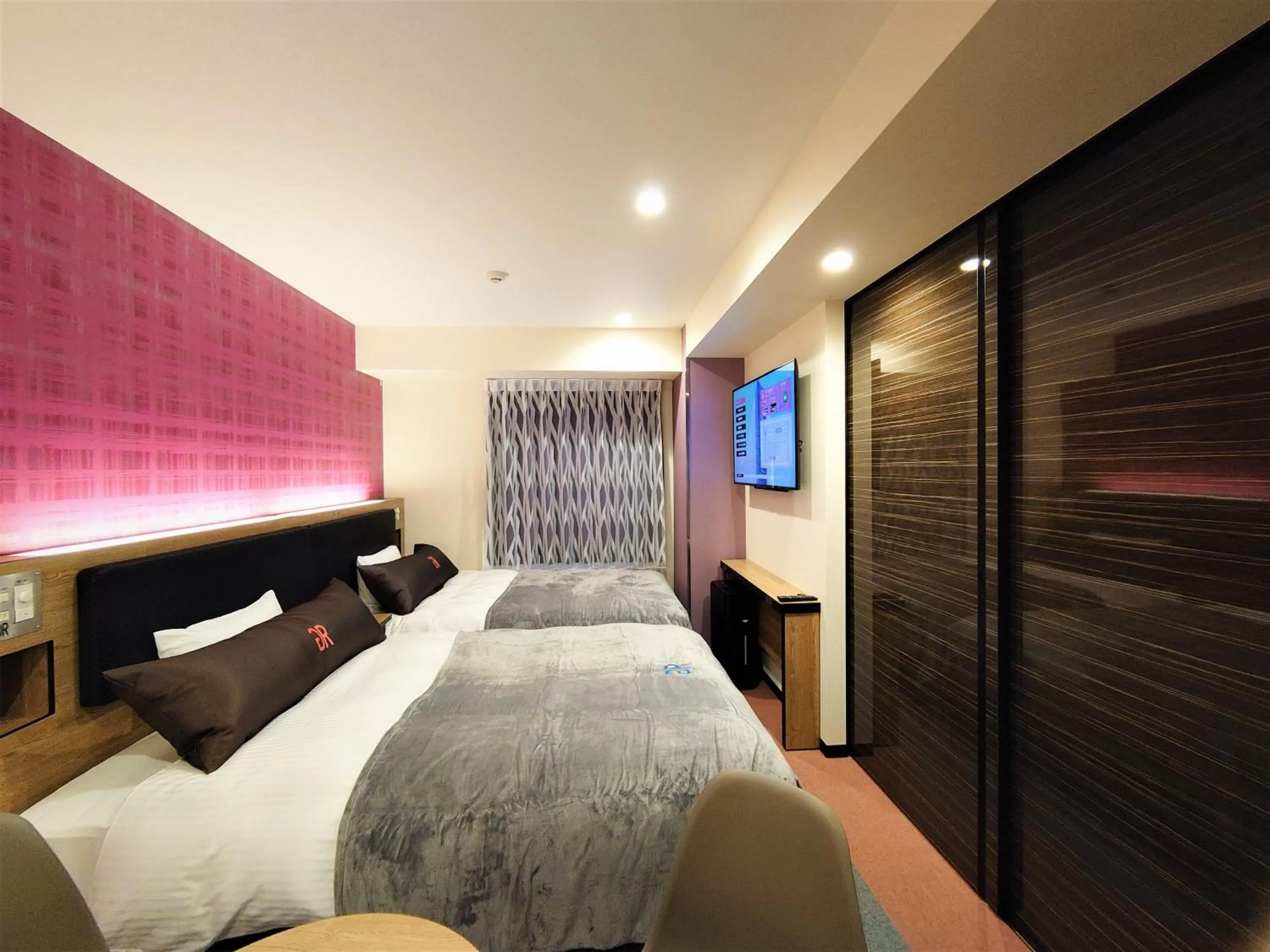 Photo of the whole room, Bed in Green Rich Hotel Nagoya Nishiki (Artificial hot spring Futamata Yunohana)