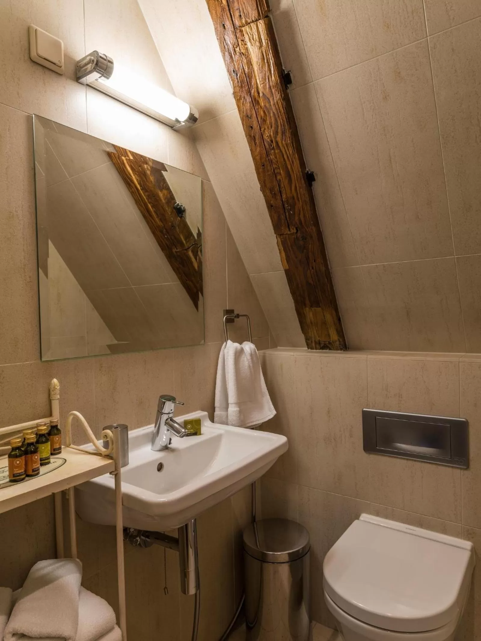 Bathroom in CRU Hotel