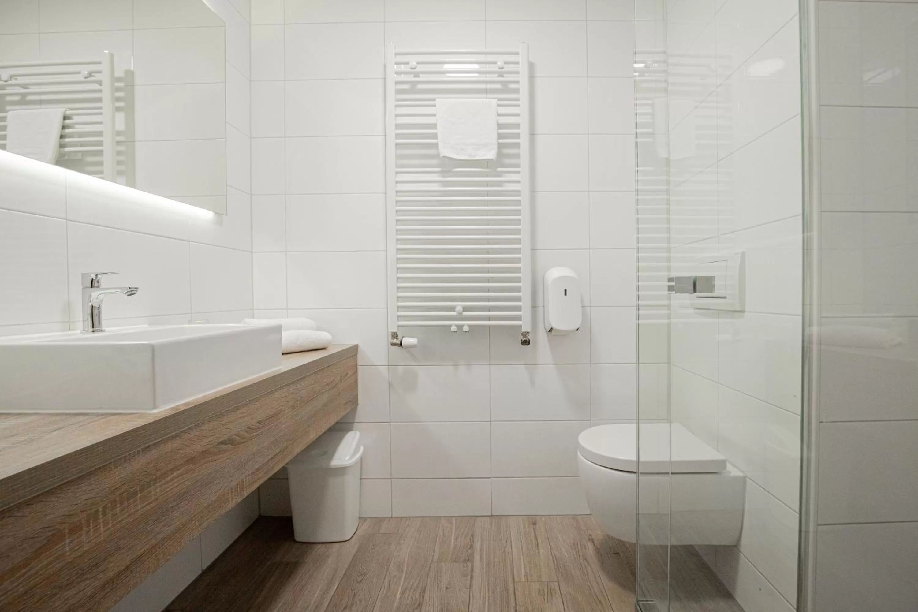 Toilet in 50|50 Hotel Belmont