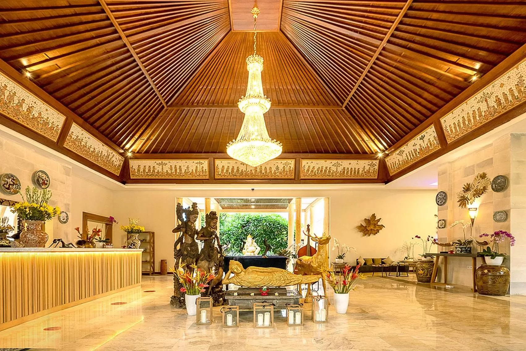 Lobby or reception in New Sunari Lovina Beach Resort