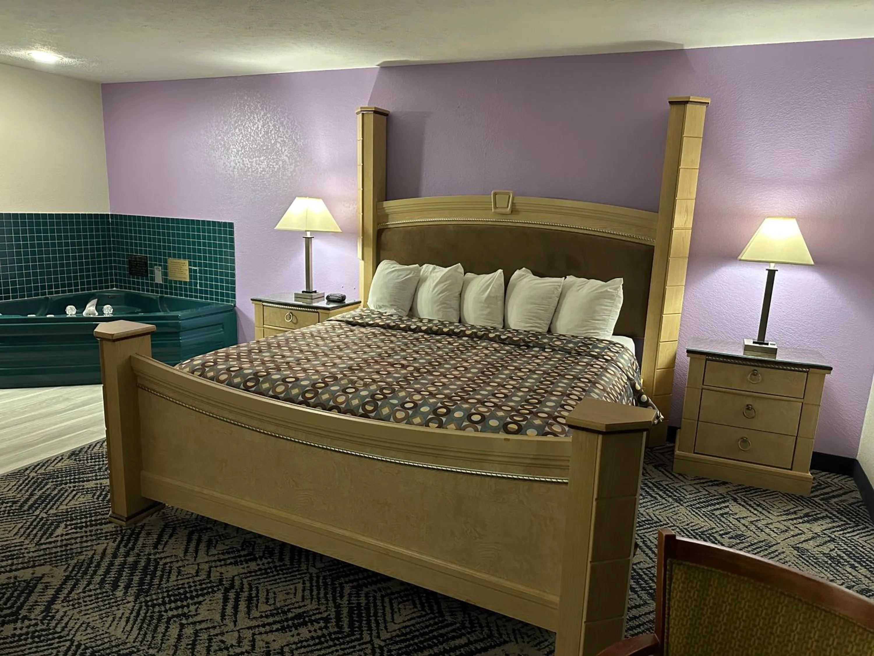 Bedroom, Bed in Baymont by Wyndham Omaha SW