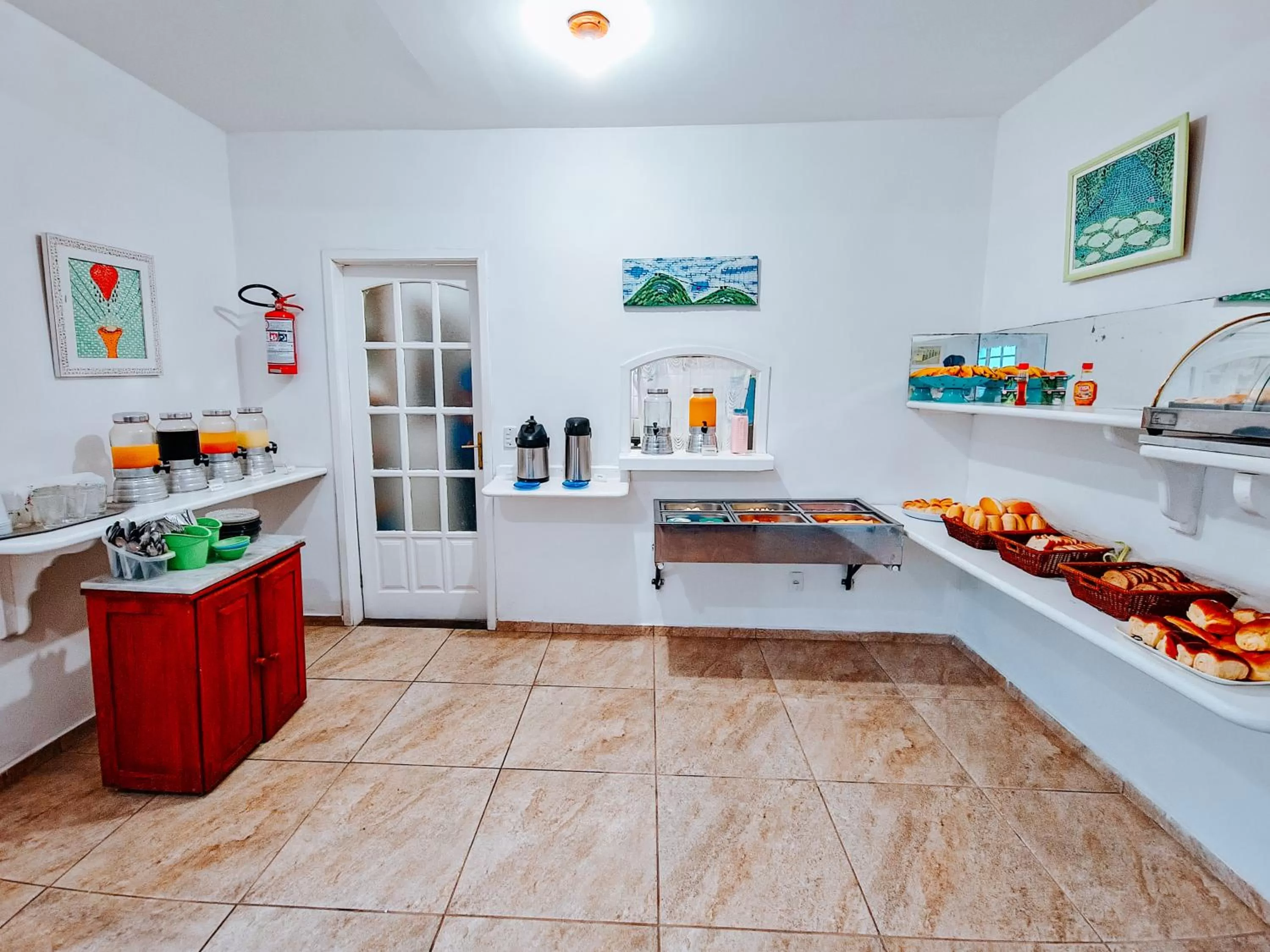 Dining area in Pousada Água Marinha