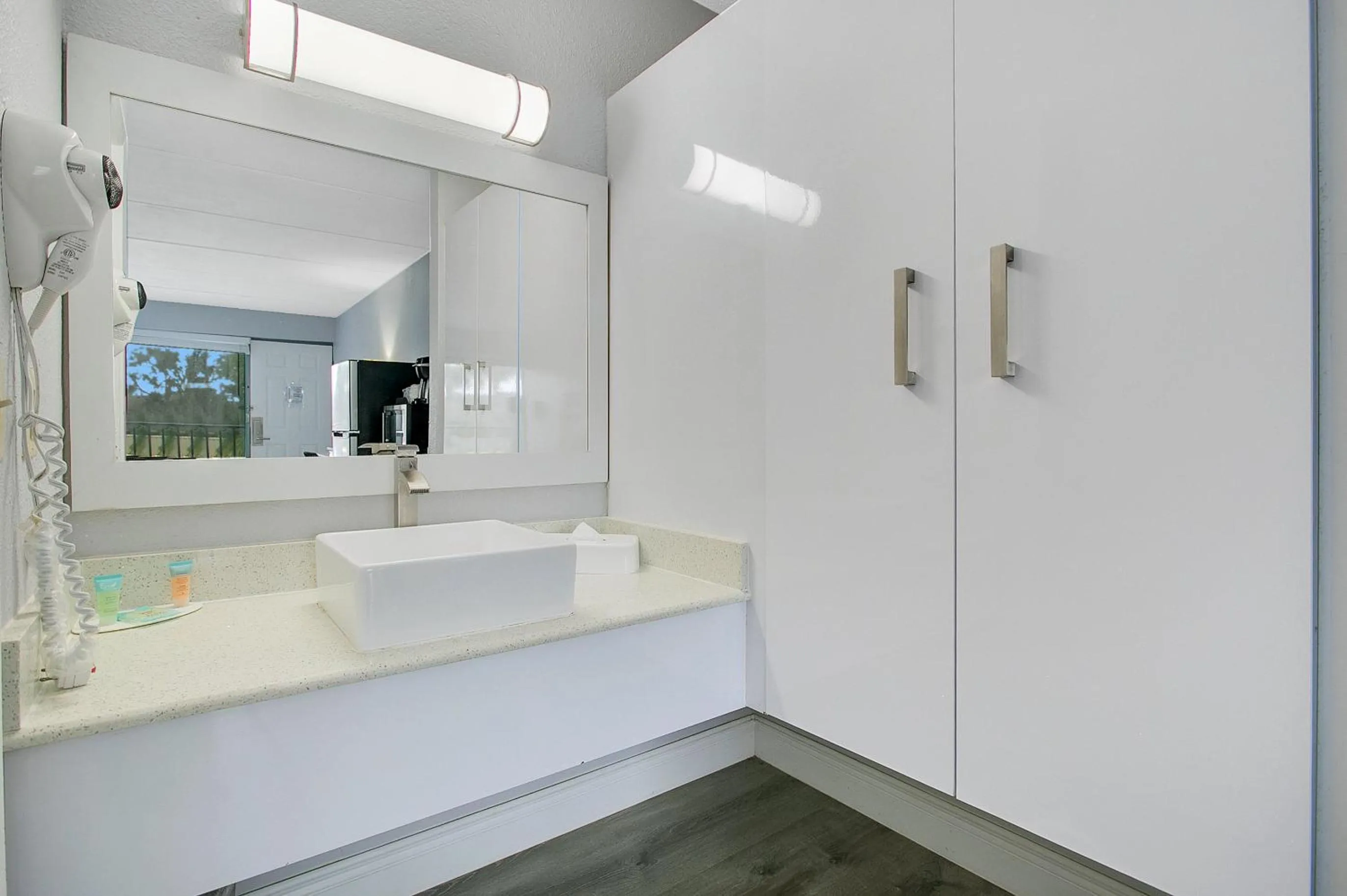 Bathroom in Vivo Living Kissimmee West