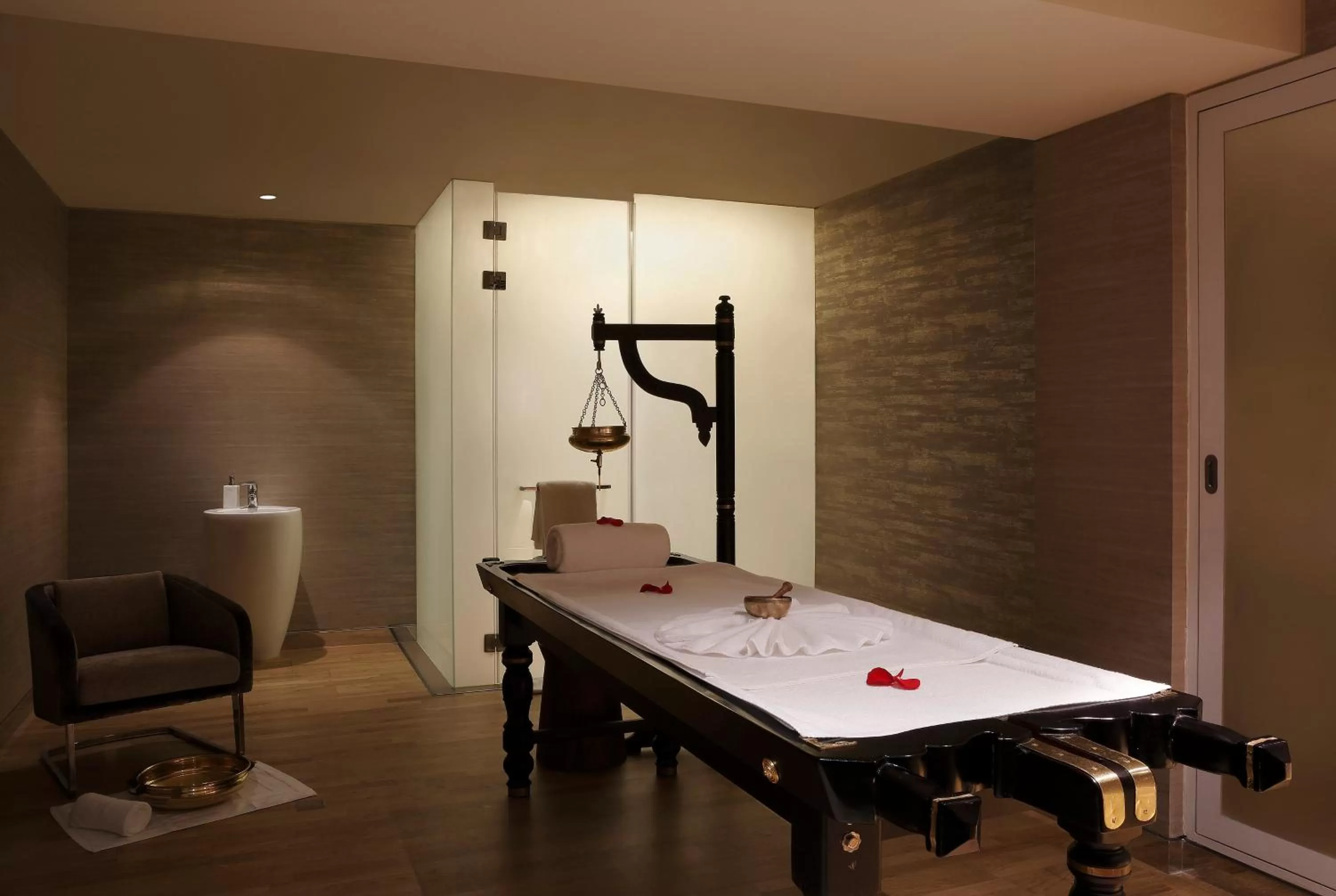 Spa and wellness centre/facilities in Novotel New Delhi Aerocity