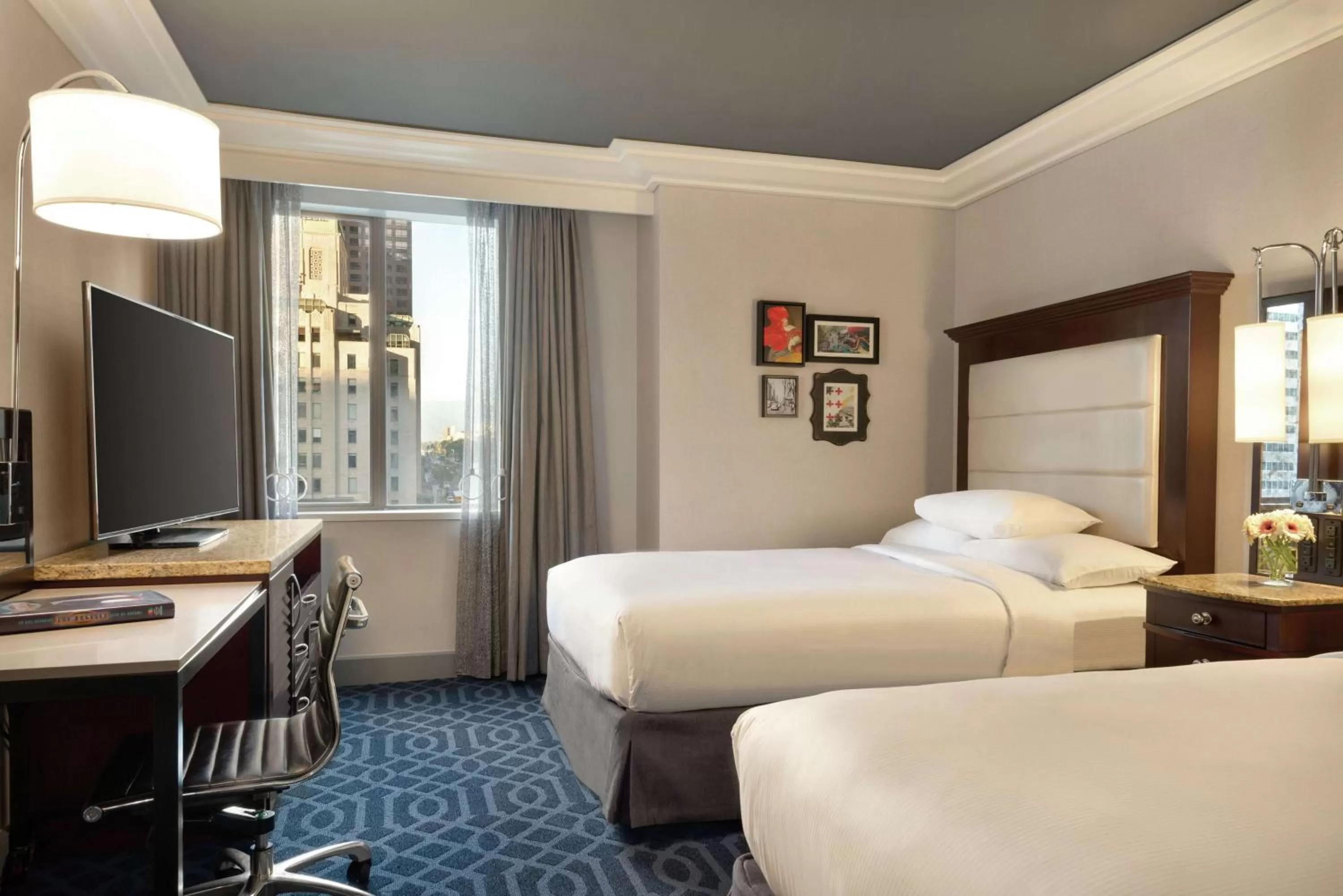 Bedroom, Bed in Hilton Checkers Los Angeles