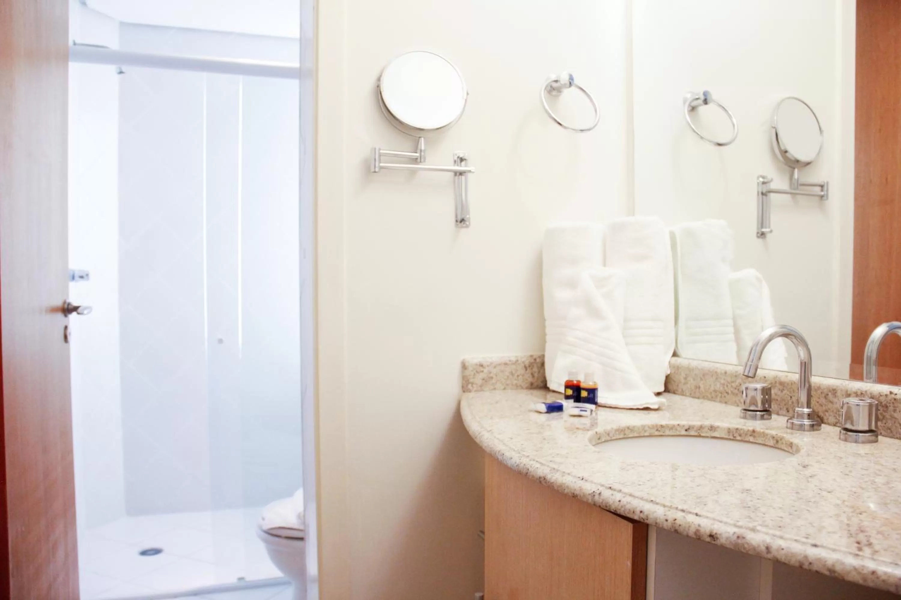 Bathroom in Hotel City Hall