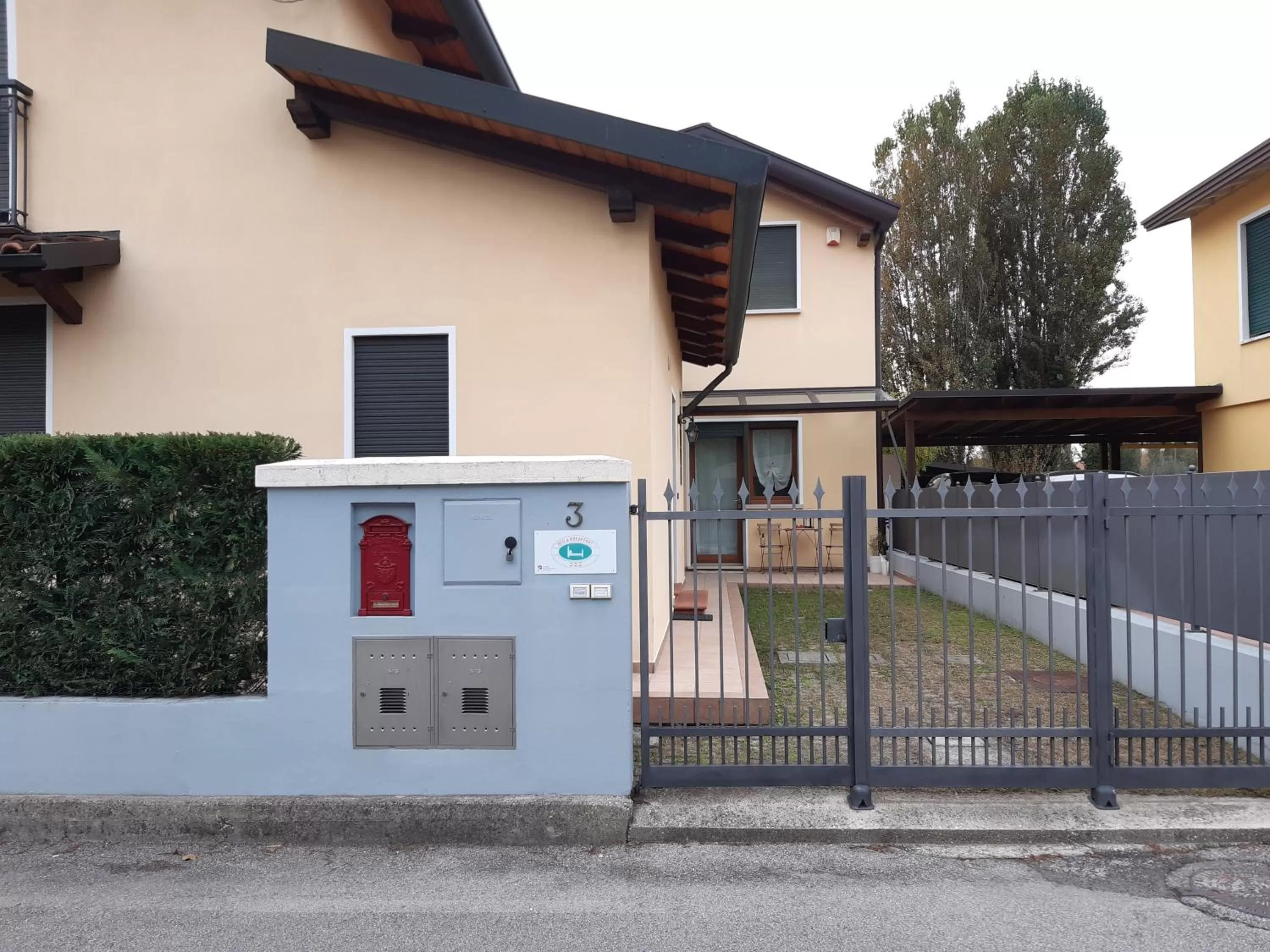 Property building in Villa Stefania