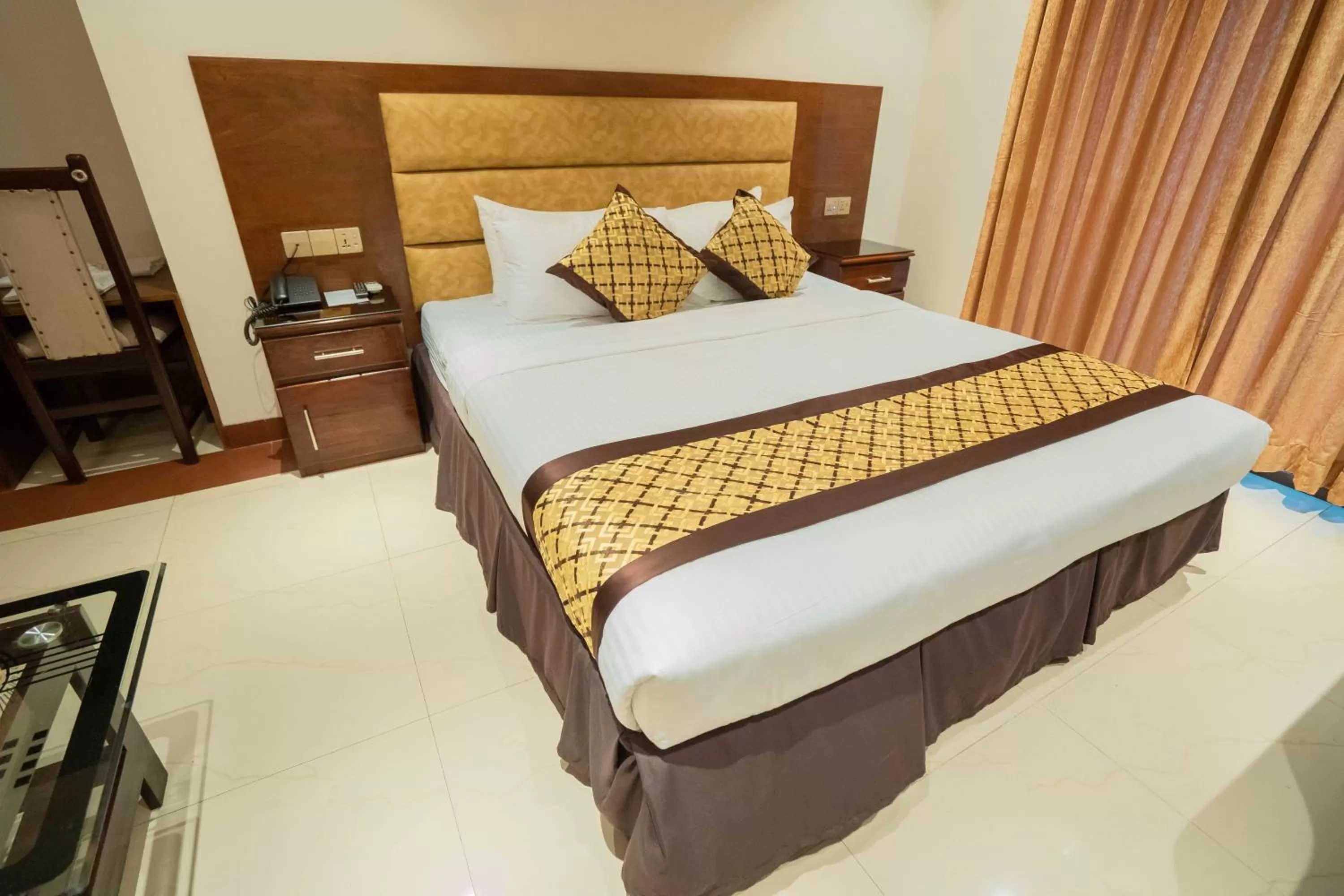 Bed in Central Inn Dhaka City Centre
