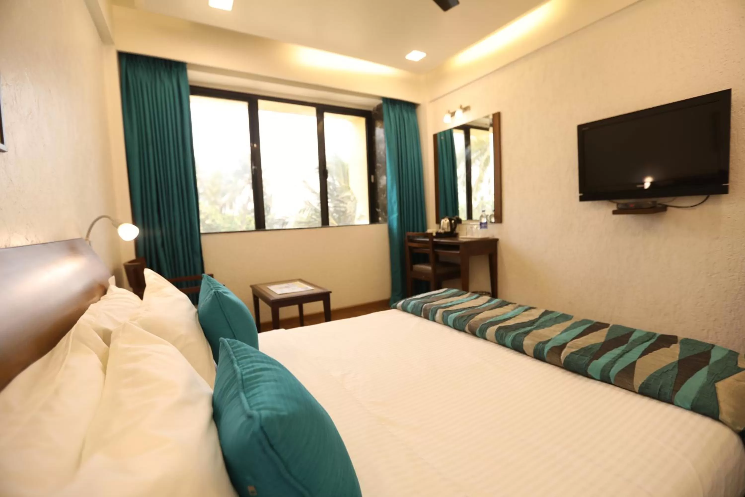 Bed in Citizen Hotel