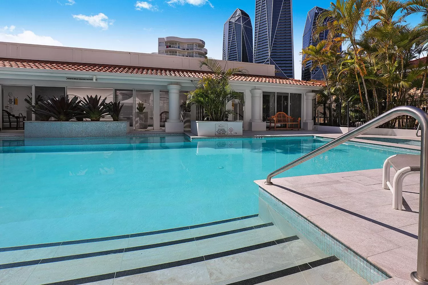 Swimming pool in Marrakesh Apartments