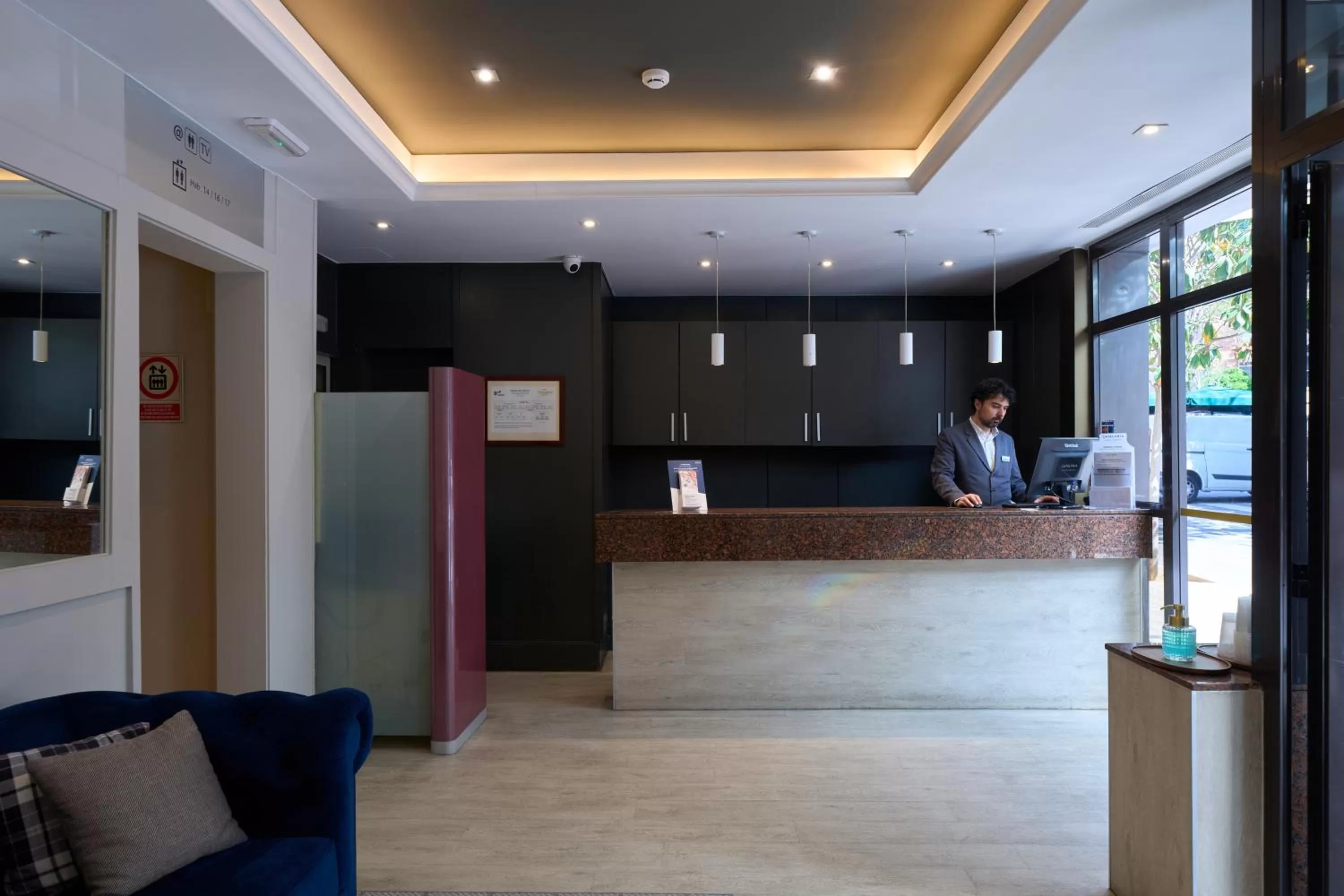 Lobby or reception in Catalonia Castellnou