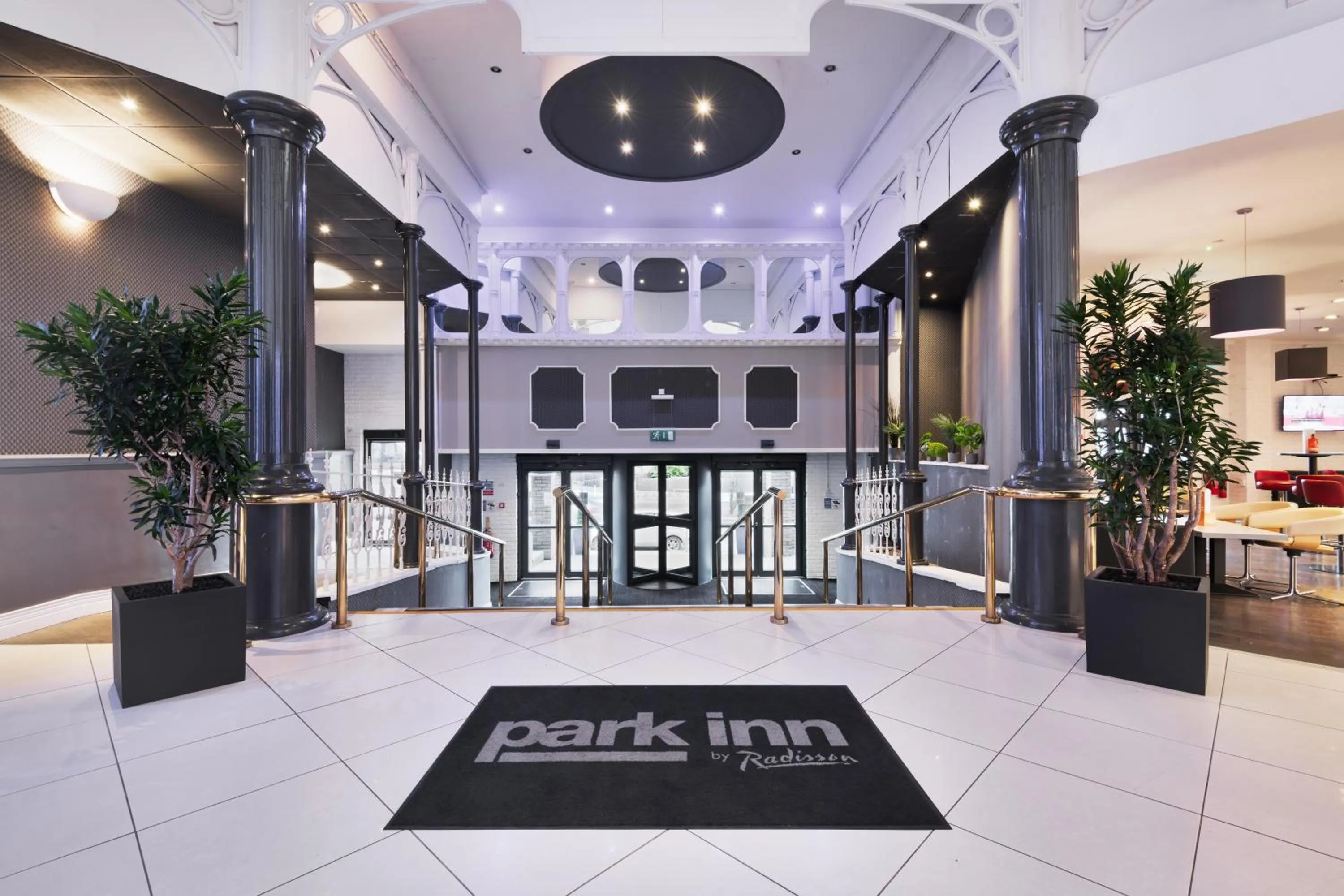 Property building in Park Inn by Radisson Cardiff City Centre