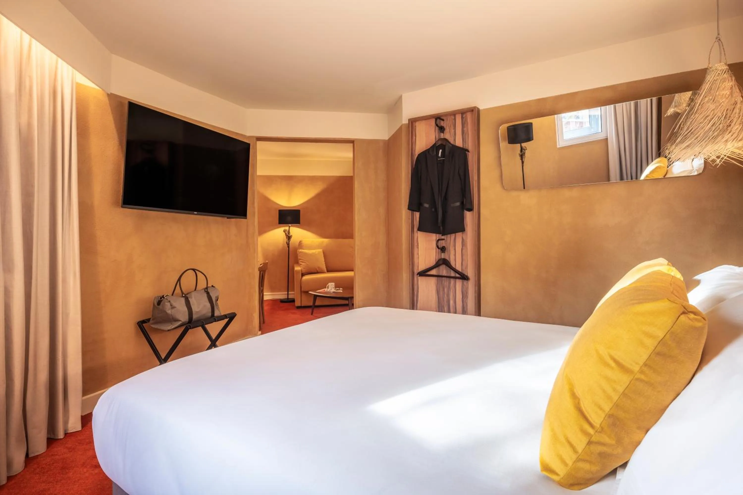 Bed in Kopster Hotel Paris Porte de Versailles