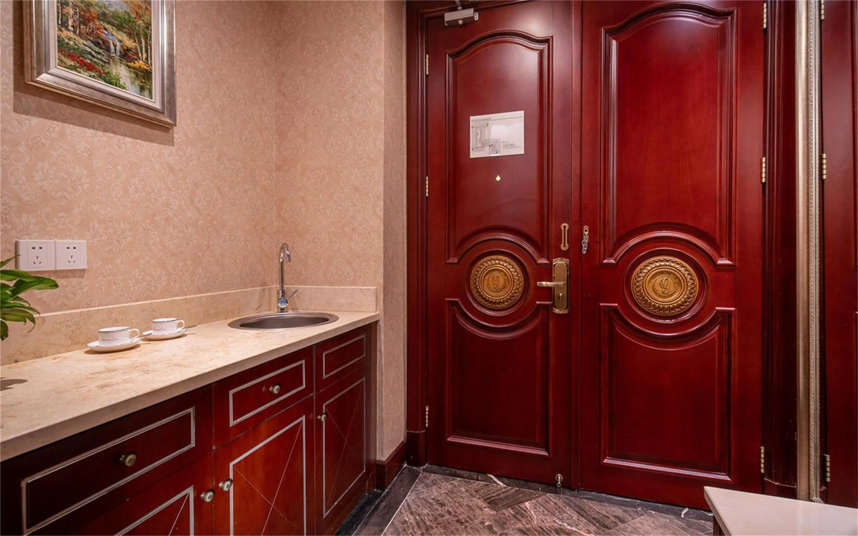 wardrobe in Wyndham Shanghai Hongqiao-Near NECC