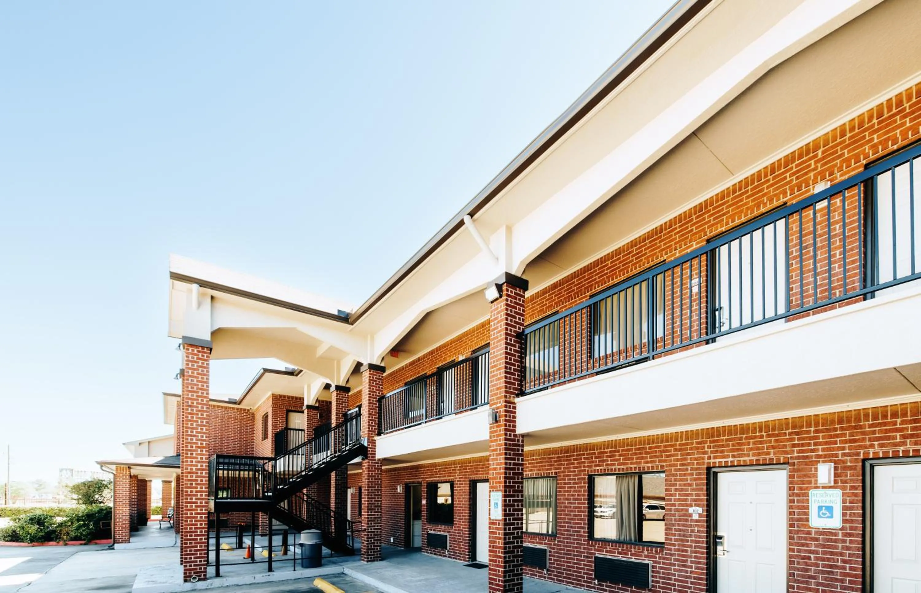 Winchester Inn and Suites Humble/IAH/North Houston