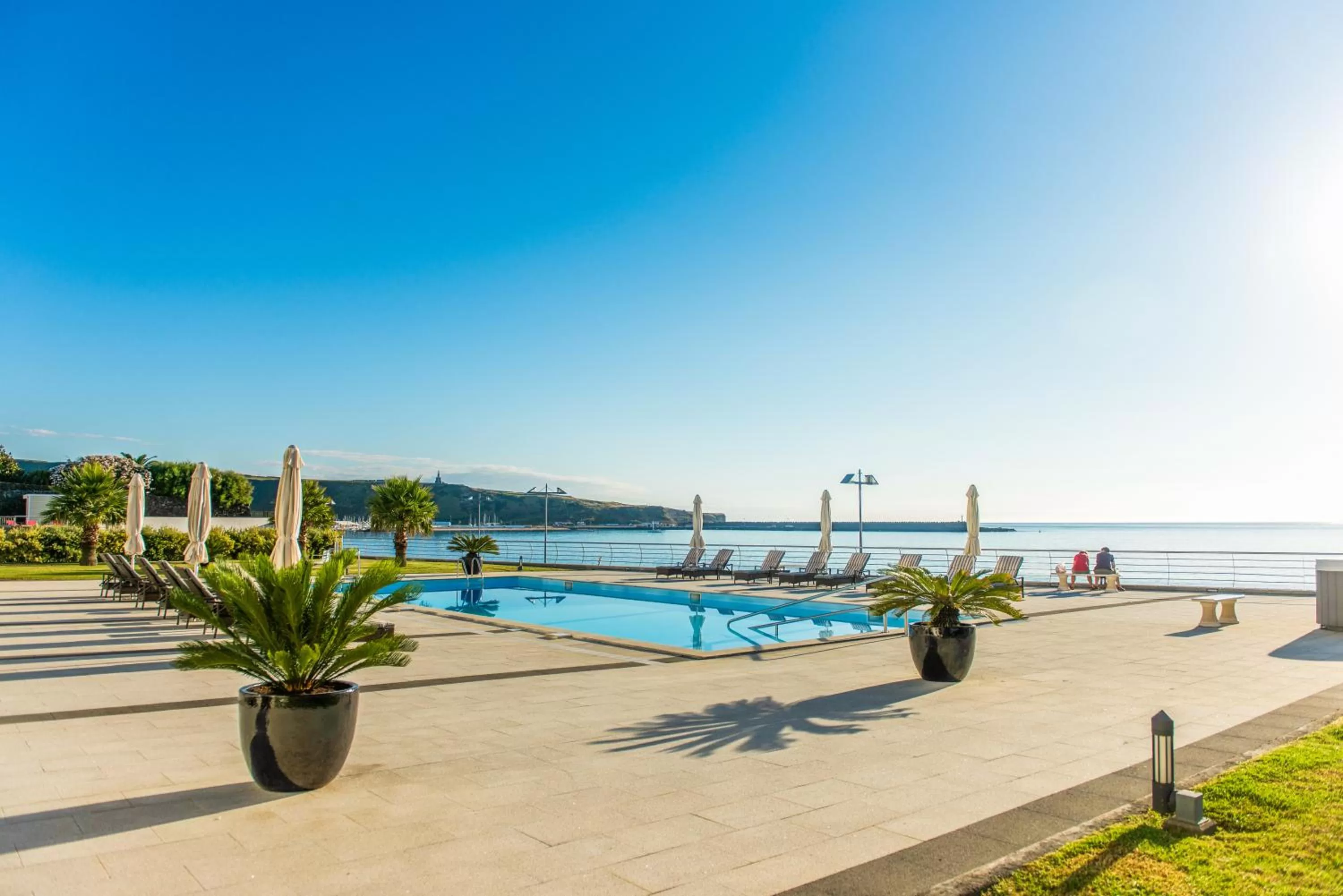 Pool view in Atlantida Mar Hotel
