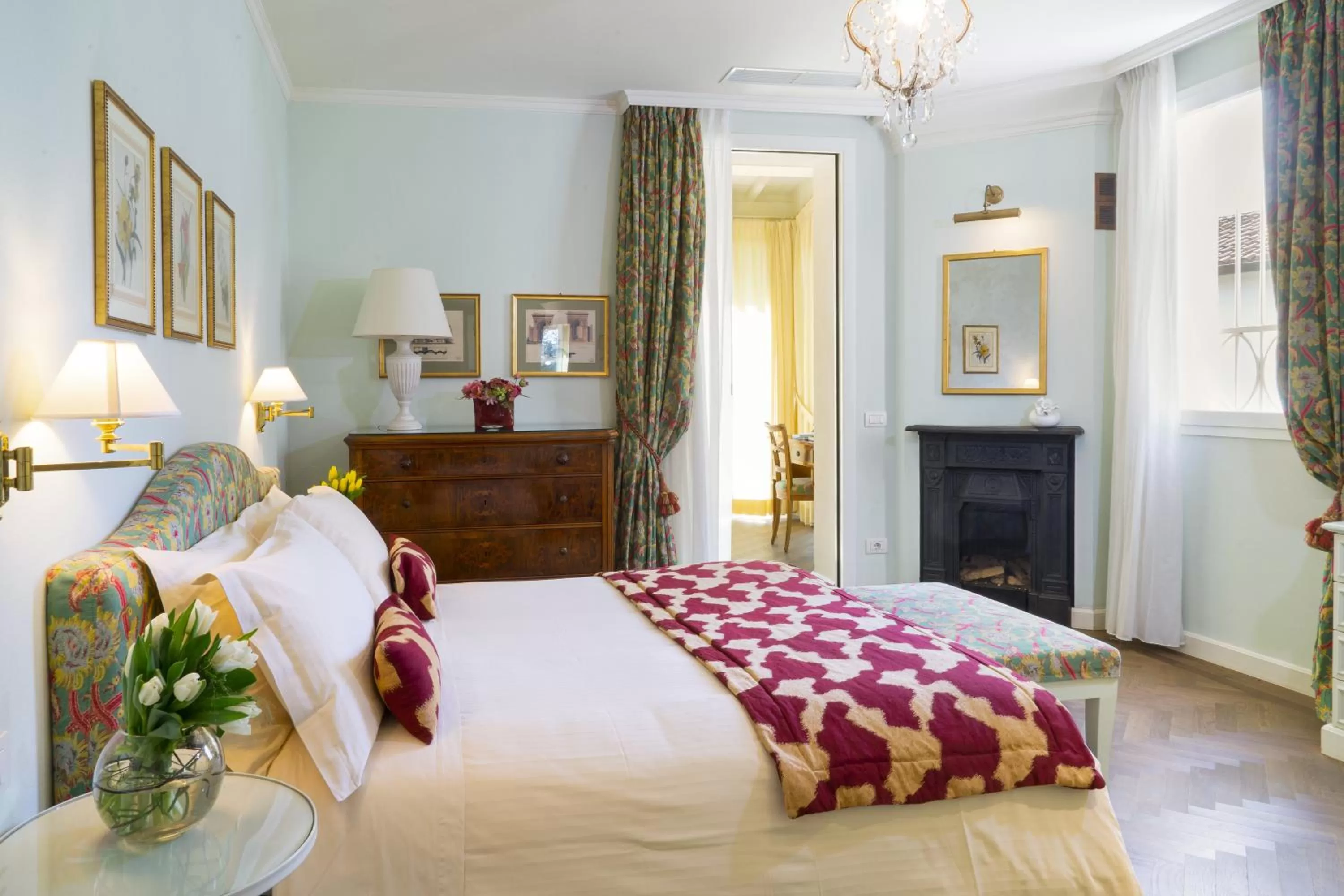 Photo of the whole room, Bed in Villa Abbondanzi Resort