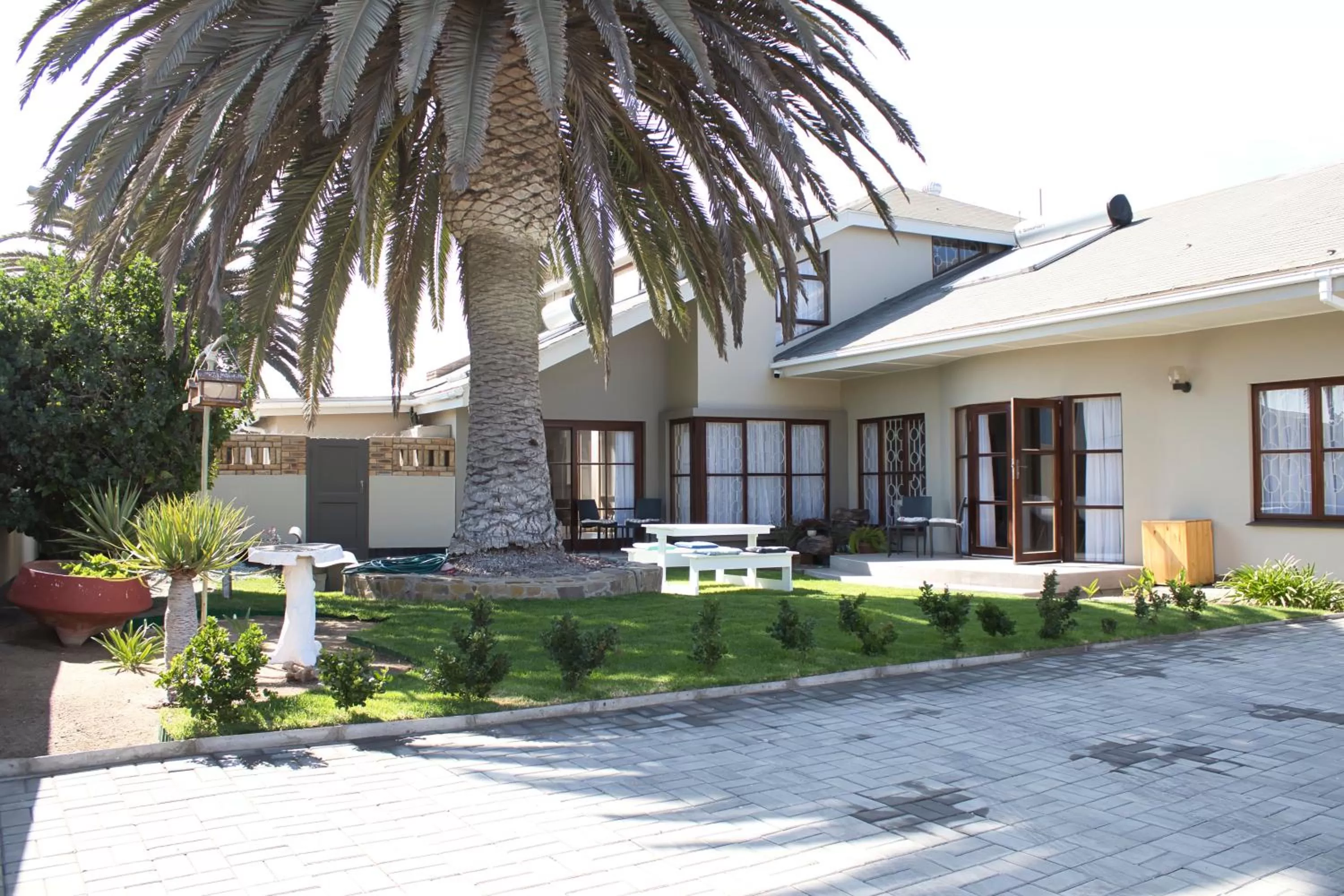 Property Building in Kramersdorf Guesthouse