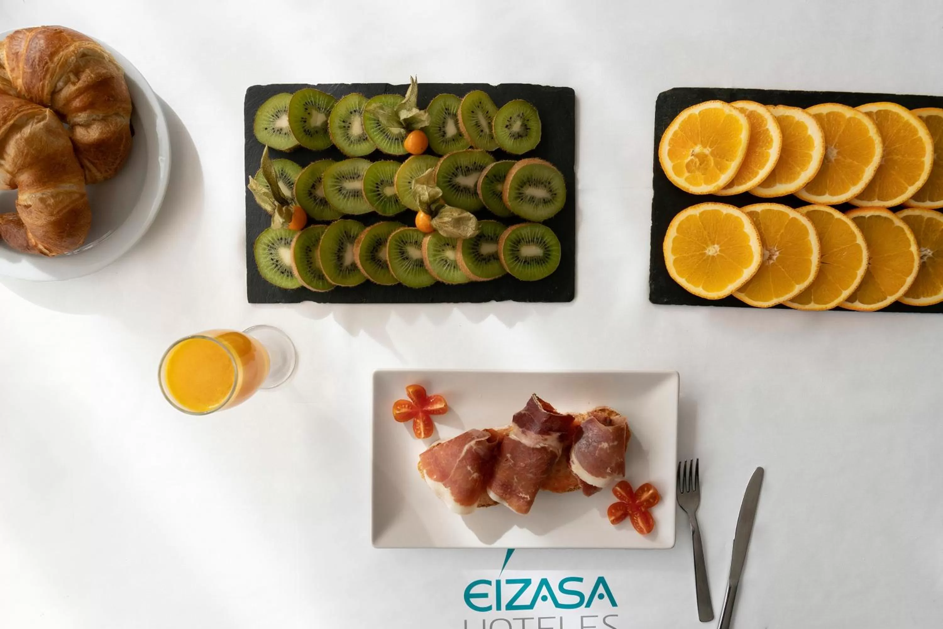 Food and drinks in Hotel & Spa Real Jaca