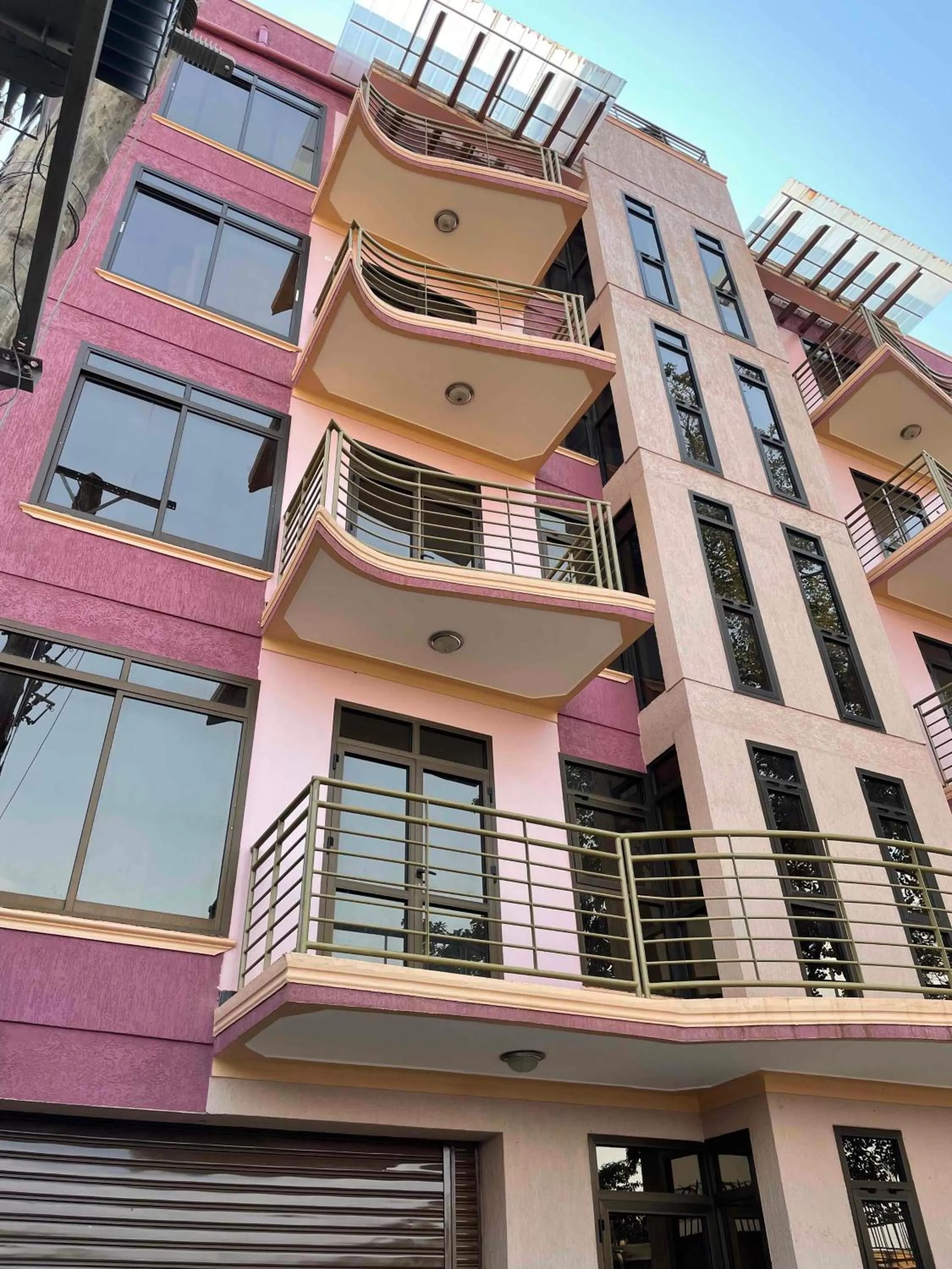Property building in Jaffa Suites