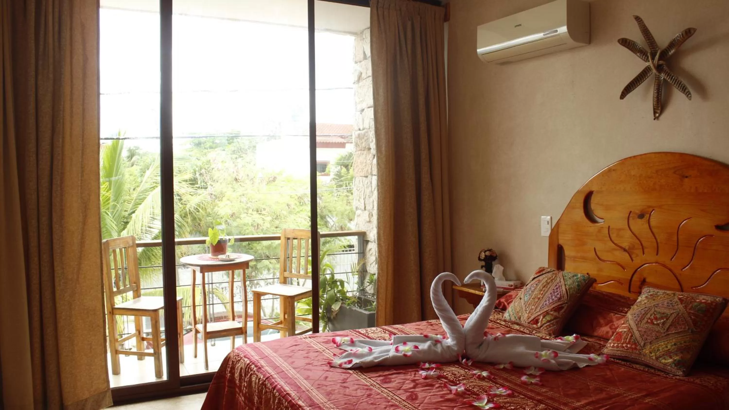 Photo of the whole room, Bed in Maya Vacanze Playa Natural