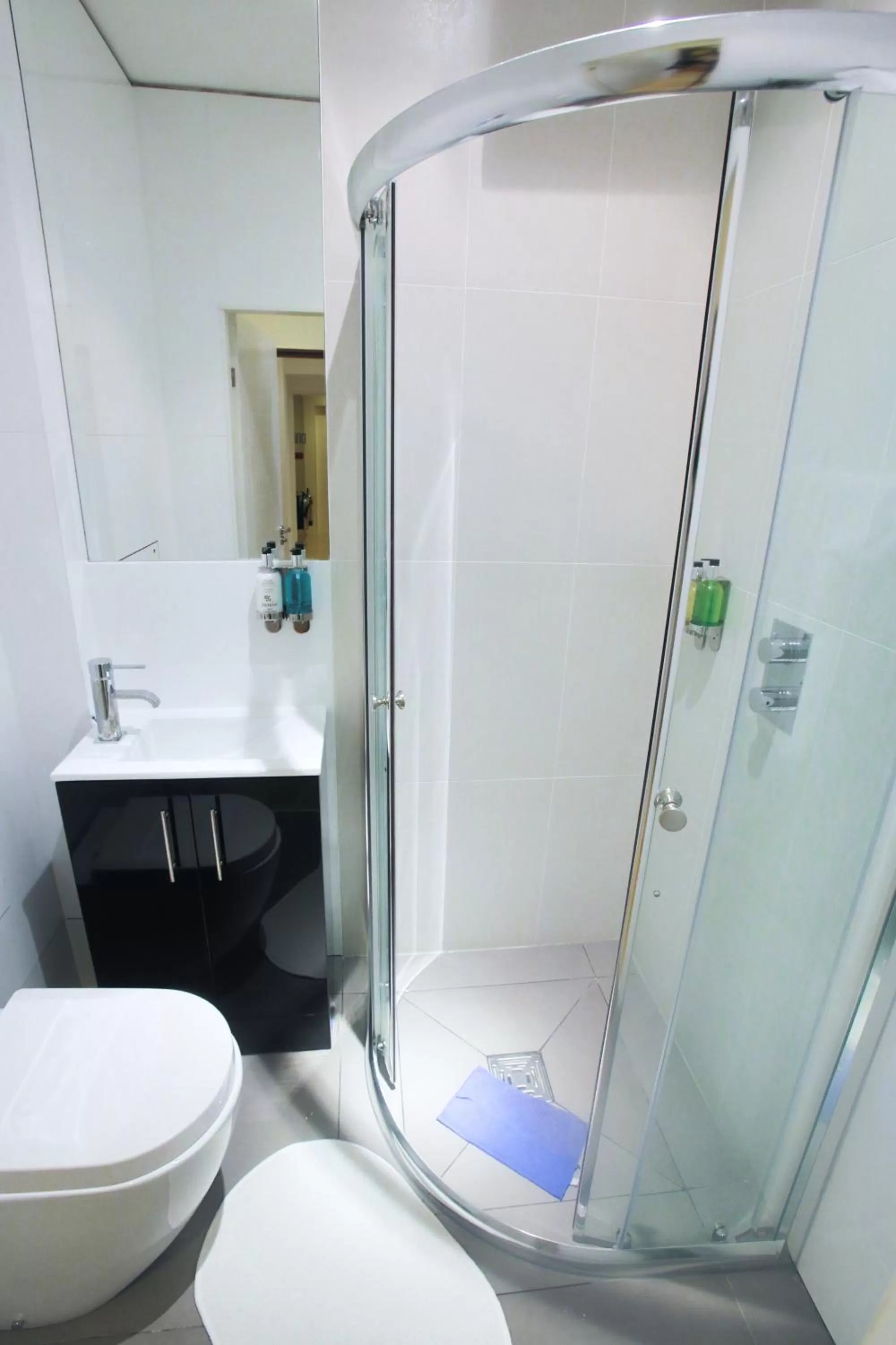 Bathroom in Room Home Stay