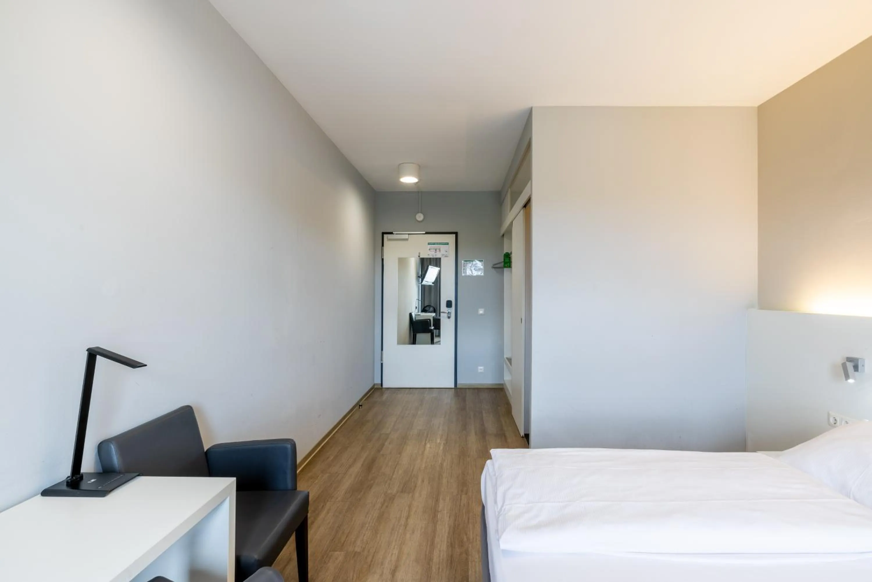 Standard Double Room in mk hotel stuttgart