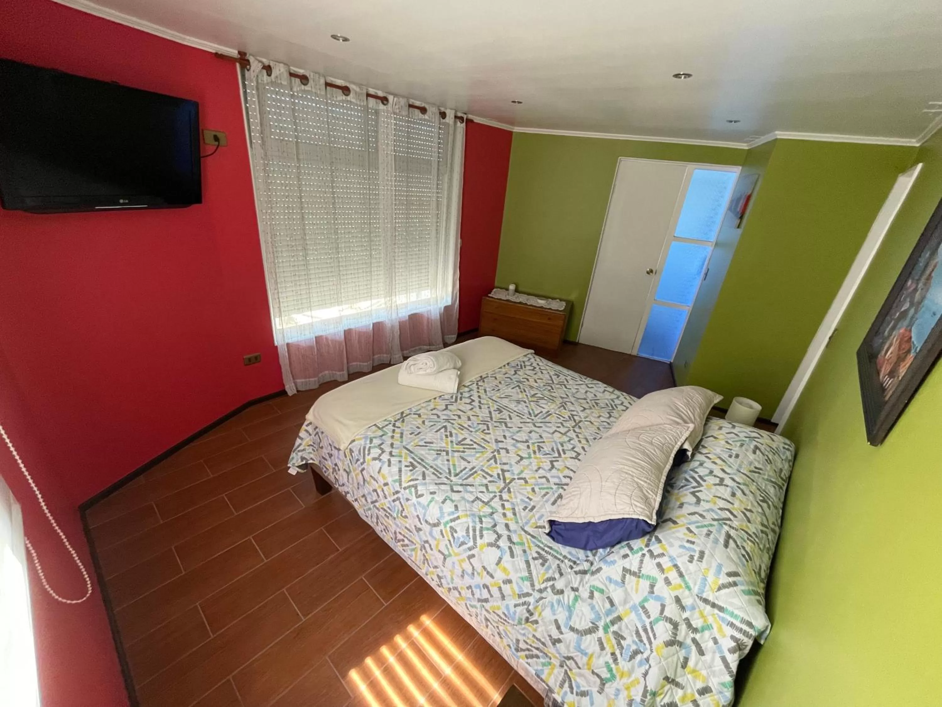 Photo of the whole room, Bed in Hostal Recuerdos de Familia