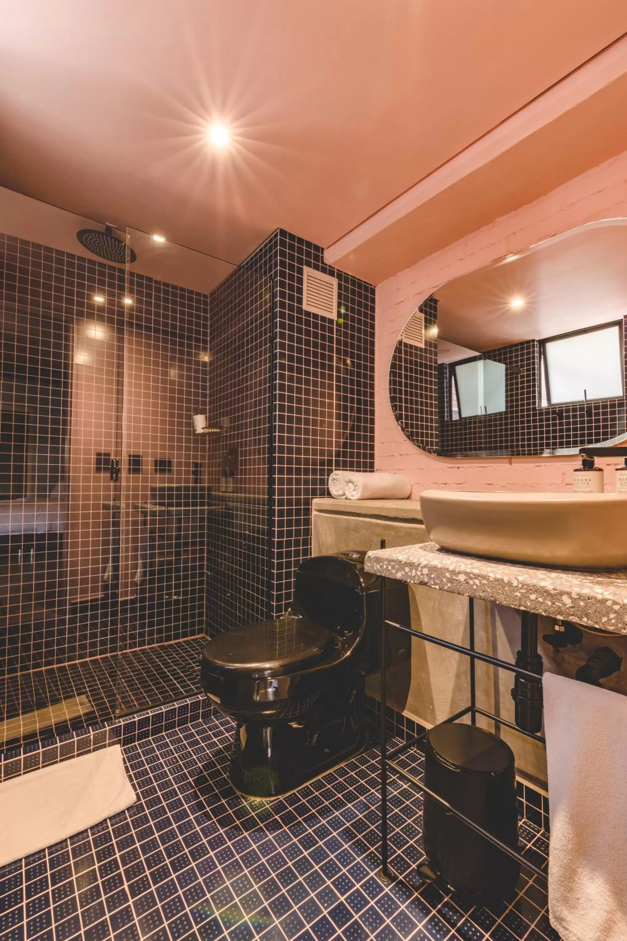 Bathroom in The Somos Beats Hotel & Rooftop