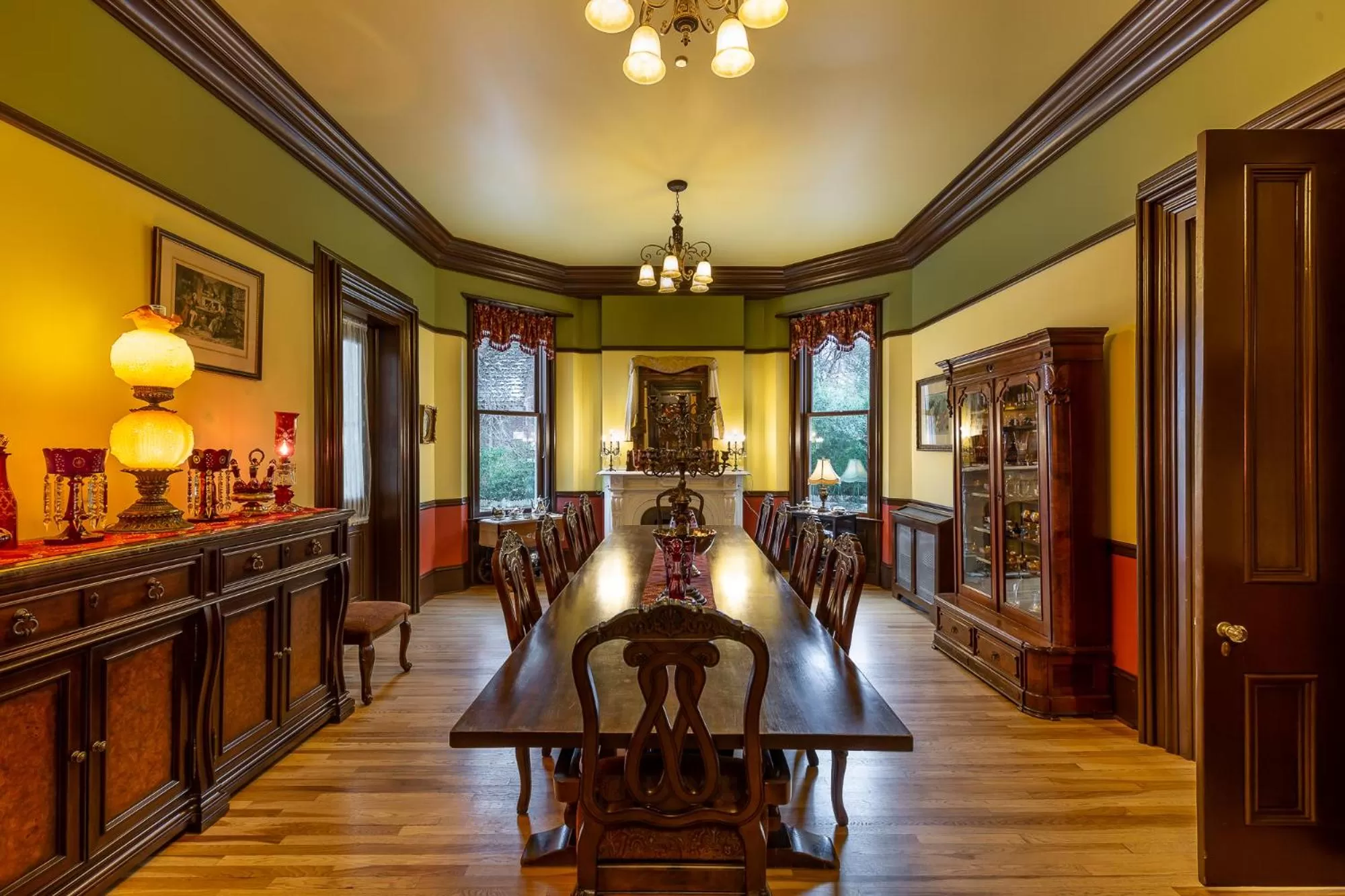 Meeting/conference room in Steele Mansion Inn & Gathering Hub