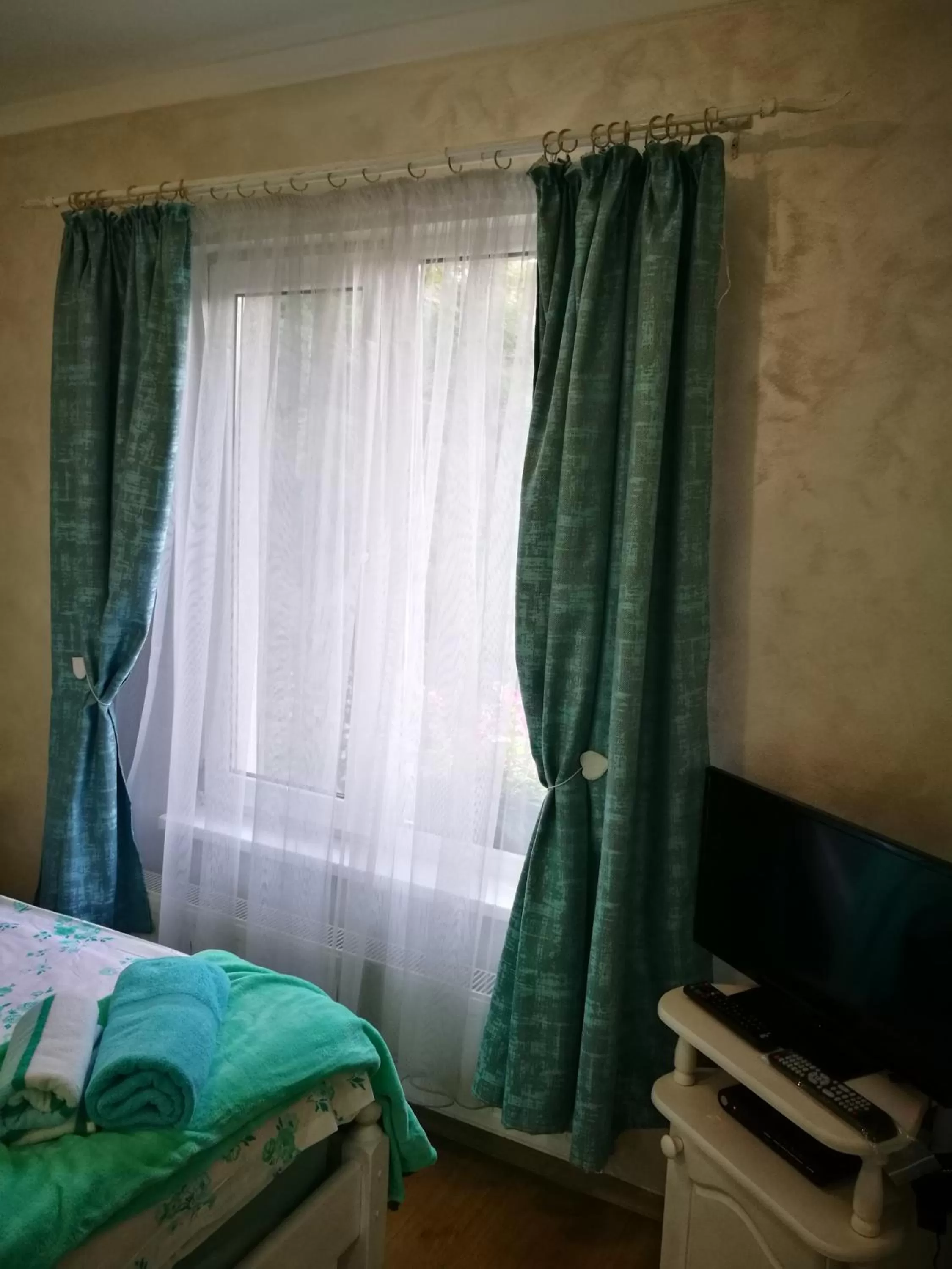 TV and multimedia in Hotel Paradise